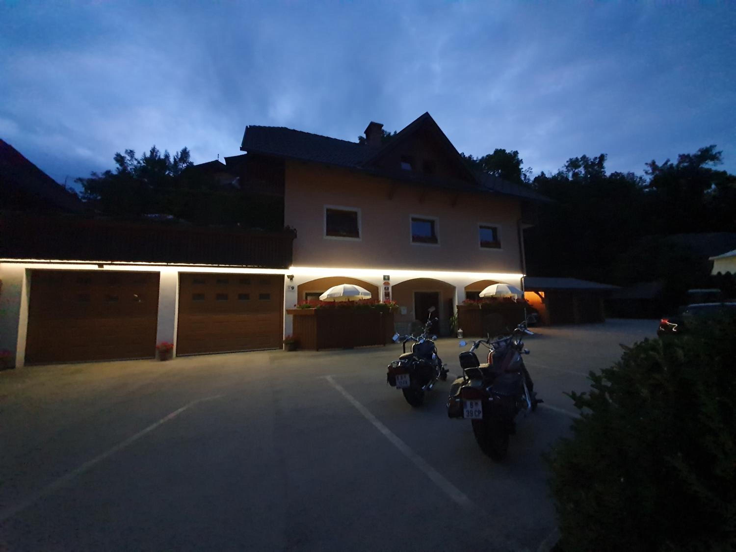 Apartmaji Mežan — photo 90