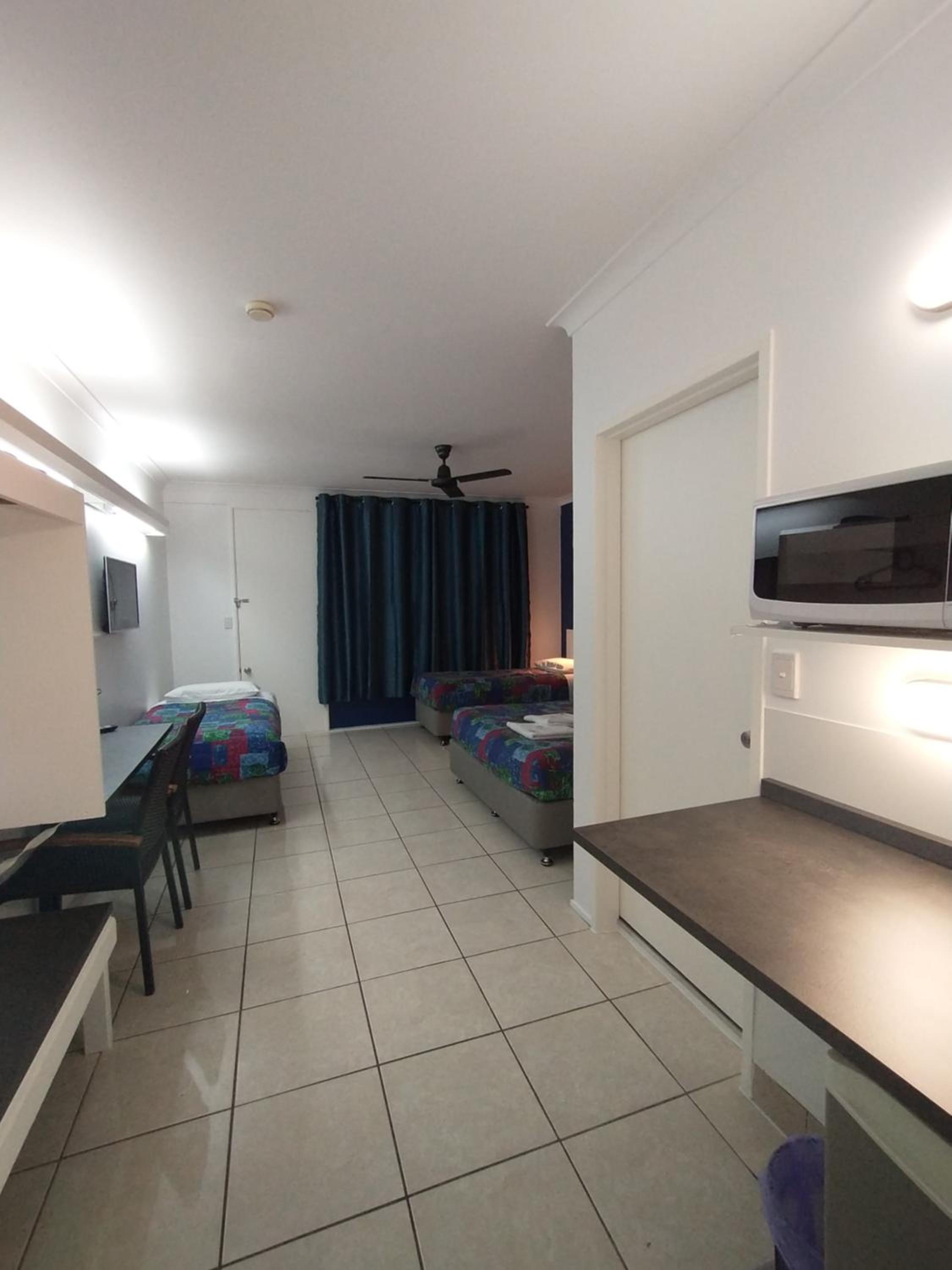 Aspley Sunset Motel