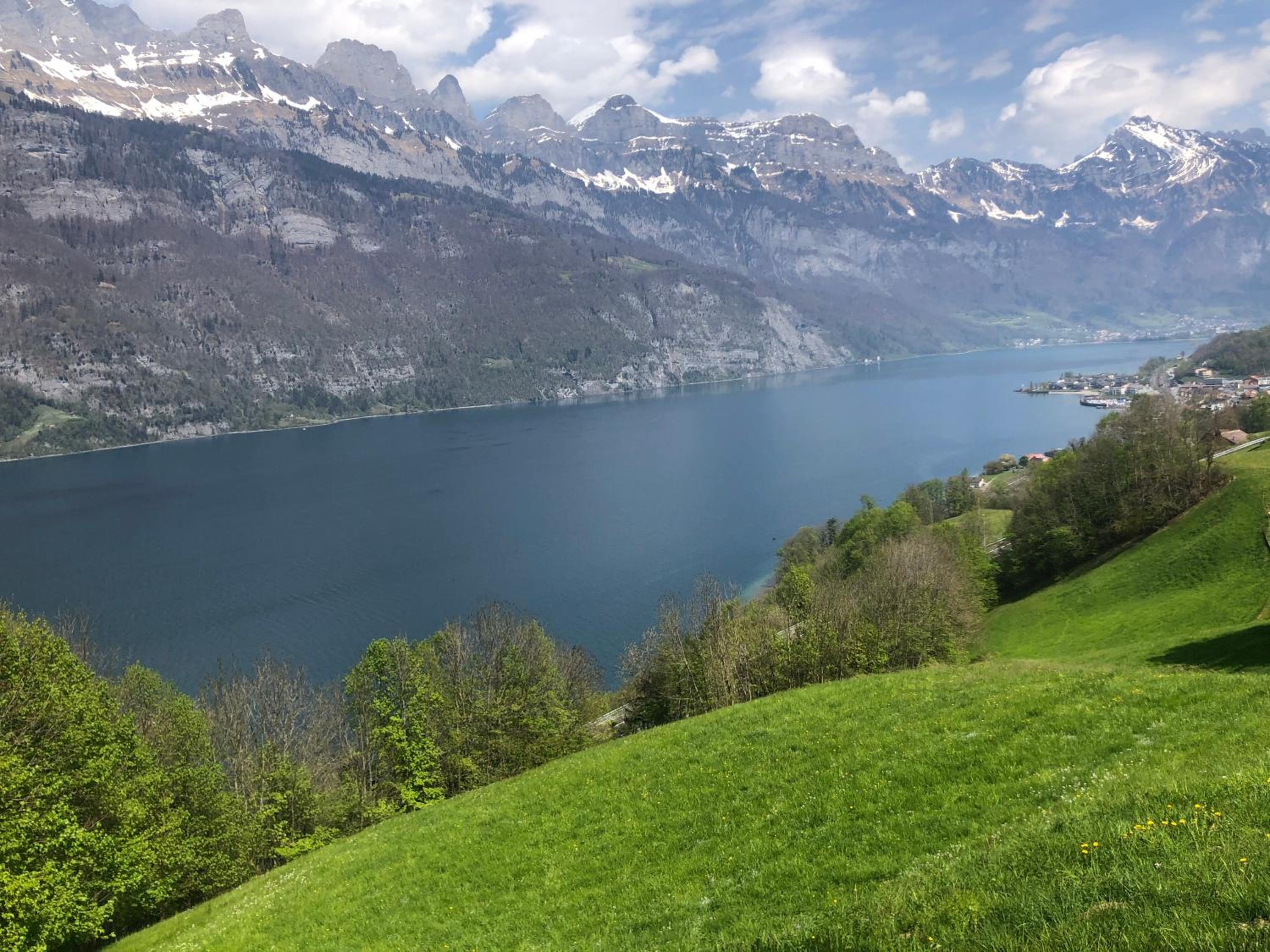 Luxuriöses Galerie-Penthouse direkt am Walensee