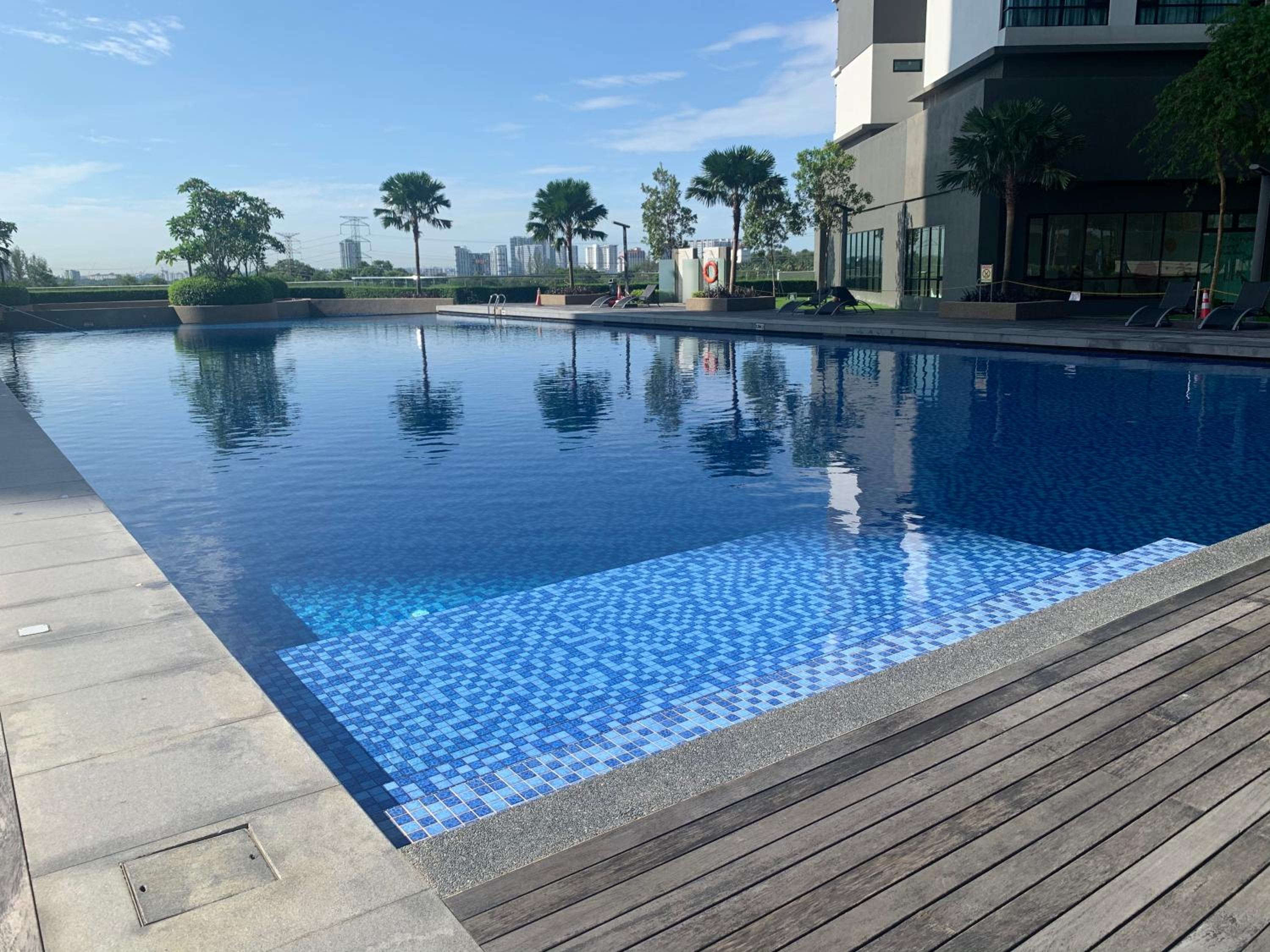Vesta Homes, Molek Regency with Golf View, Johor Bahru, Mid valley