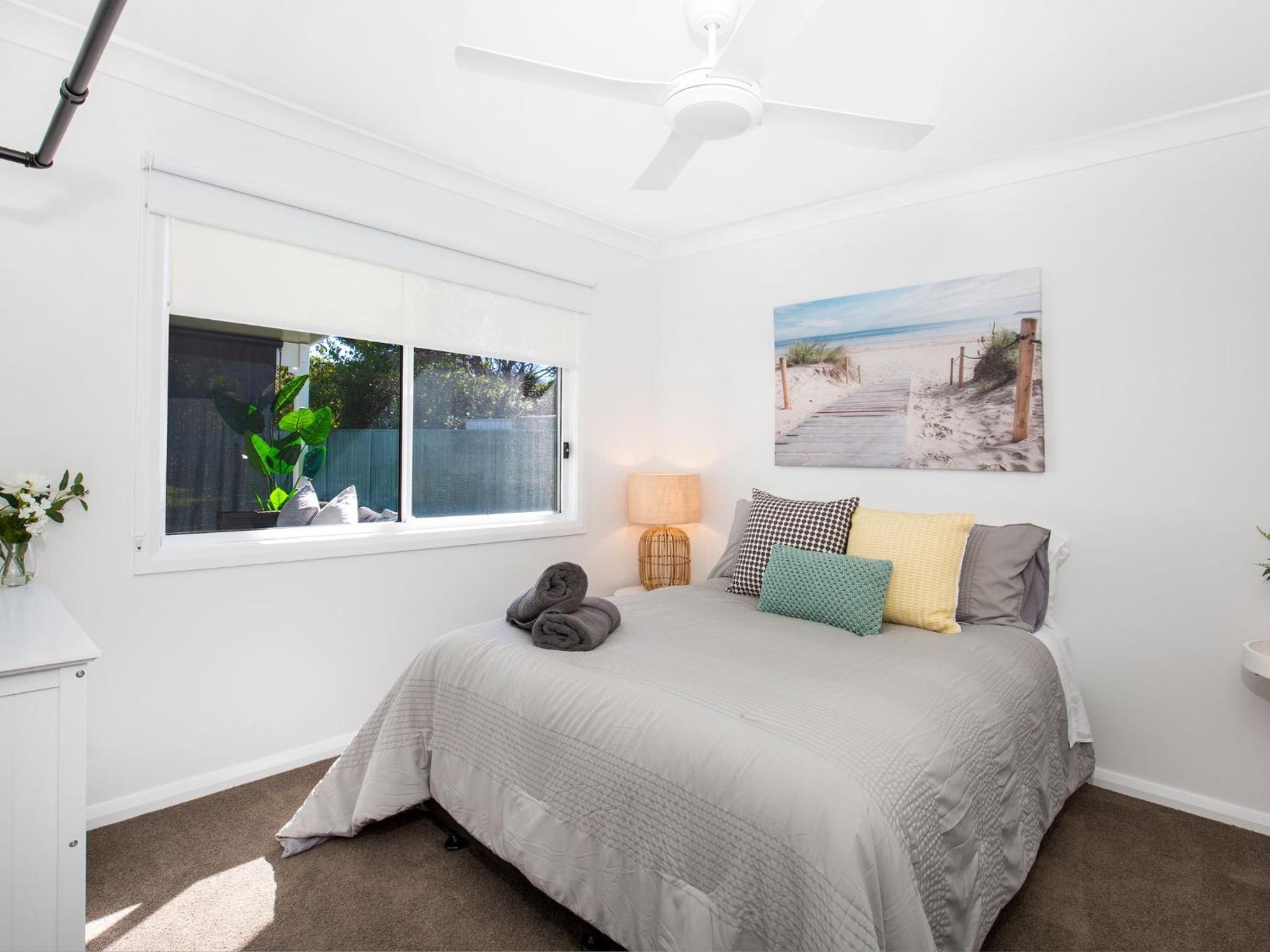 Periwinkle I Pet Friendly I 2 Mins Walk to Beach