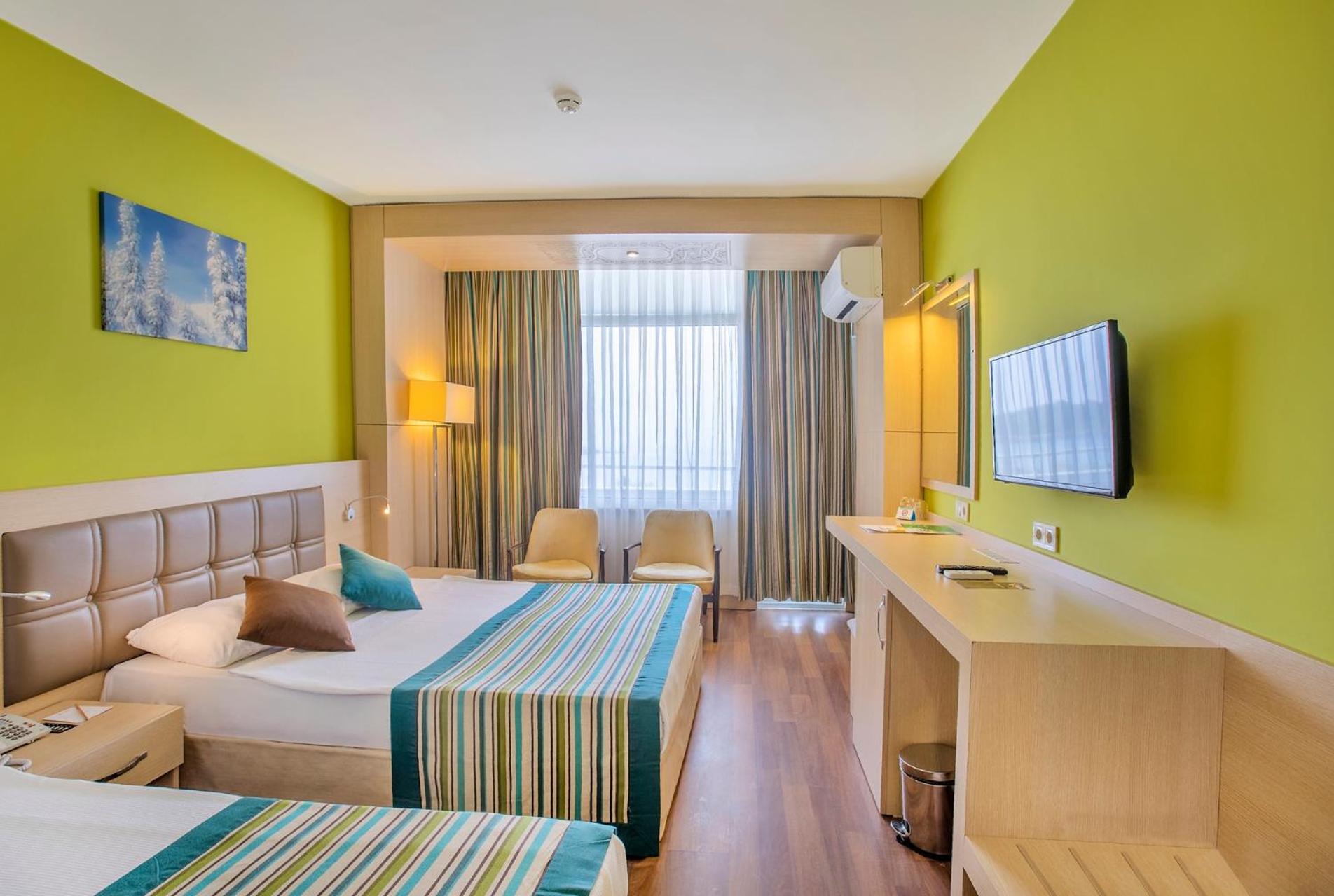 MERİDİA BEACH HOTEL