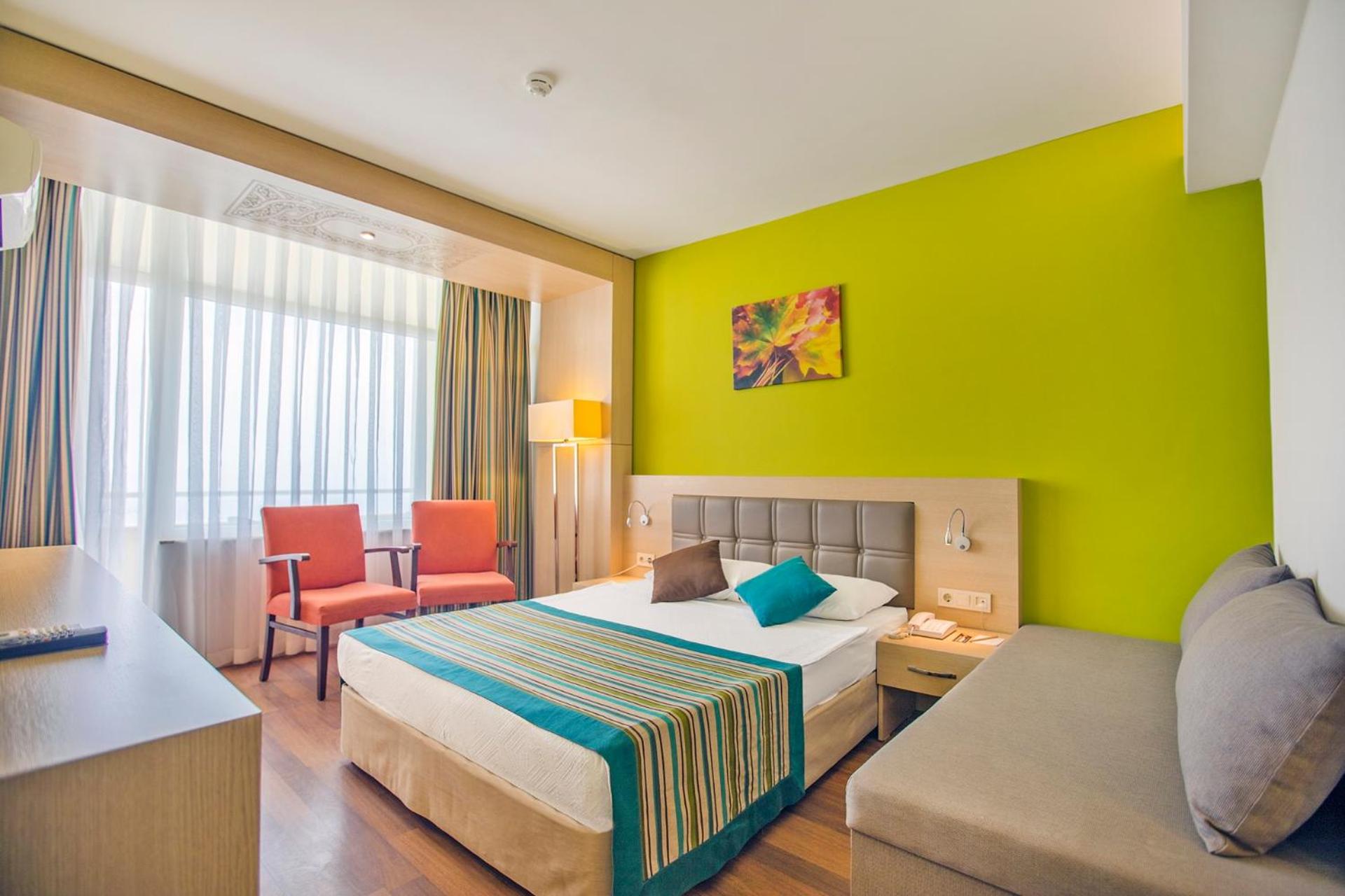MERİDİA BEACH HOTEL