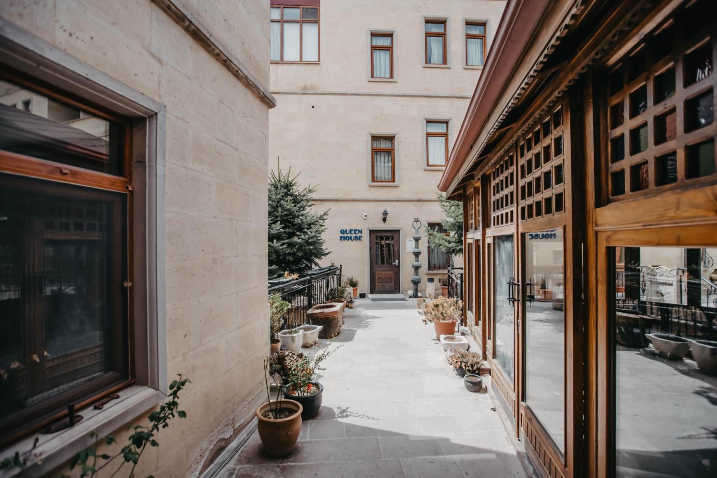 Royal Stone Houses - Goreme - Image 105