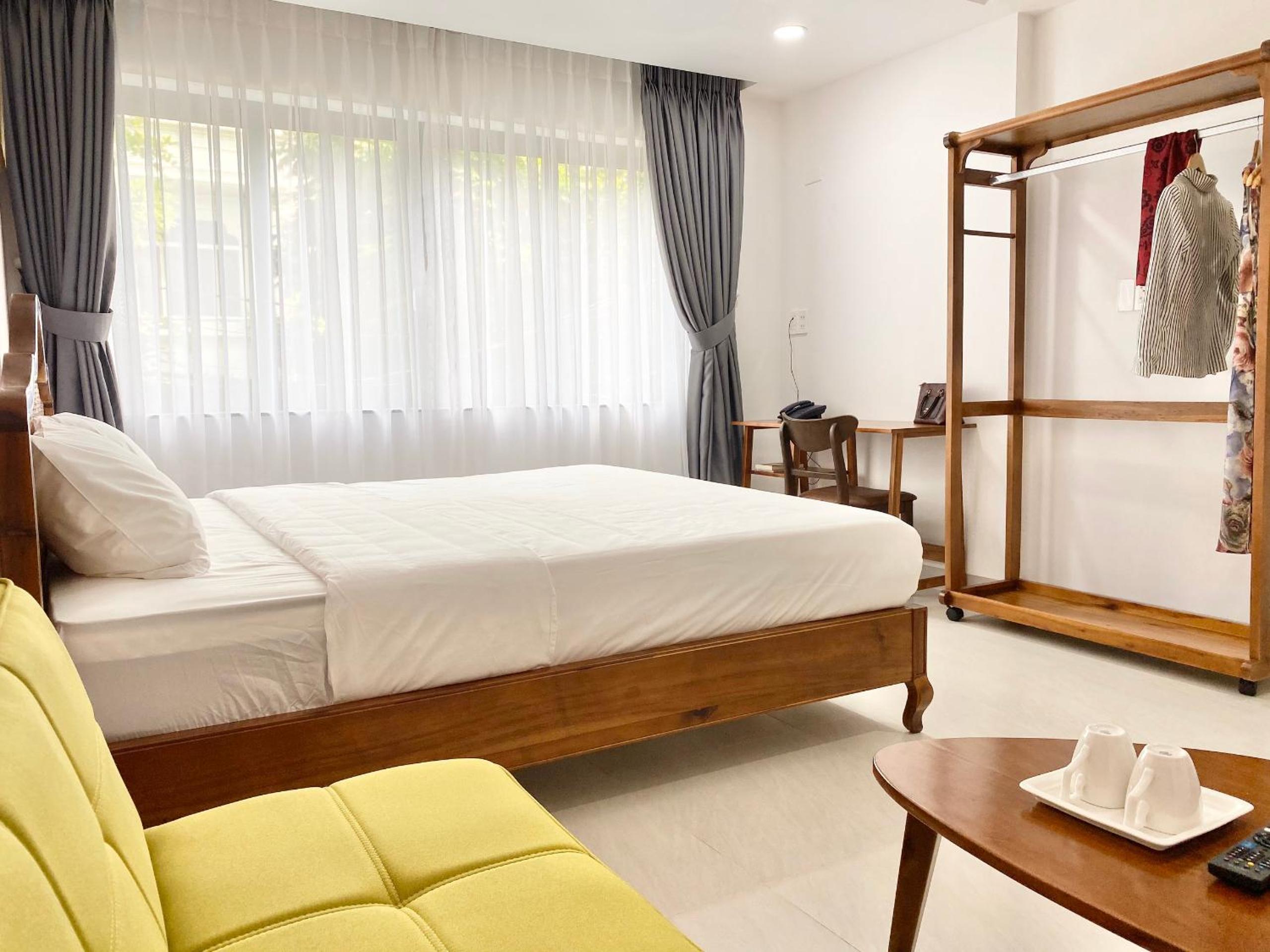 Mai Home - Apartment & Homestay