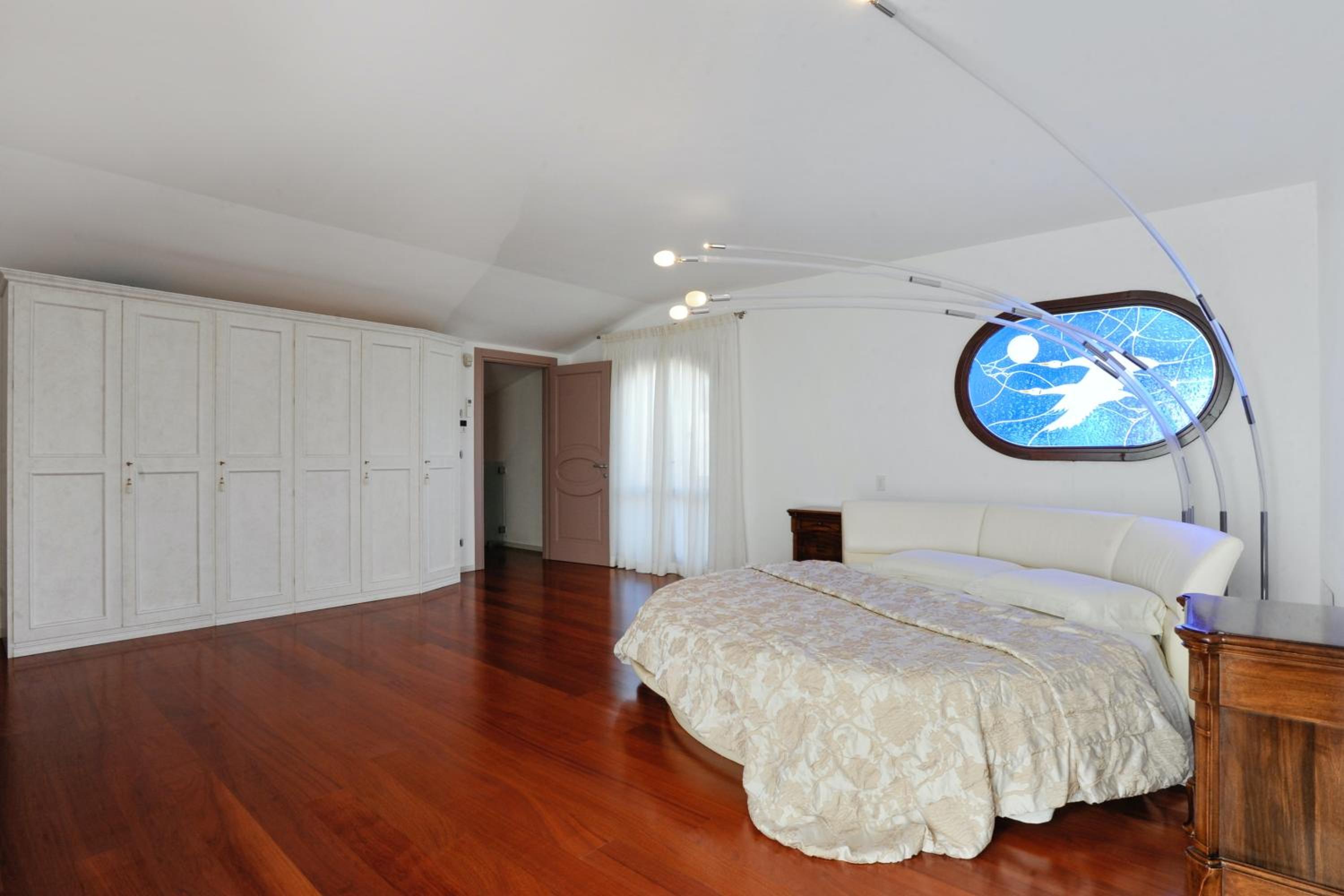 Contemporary Villa in Castellaccio with Private Pool photo 4