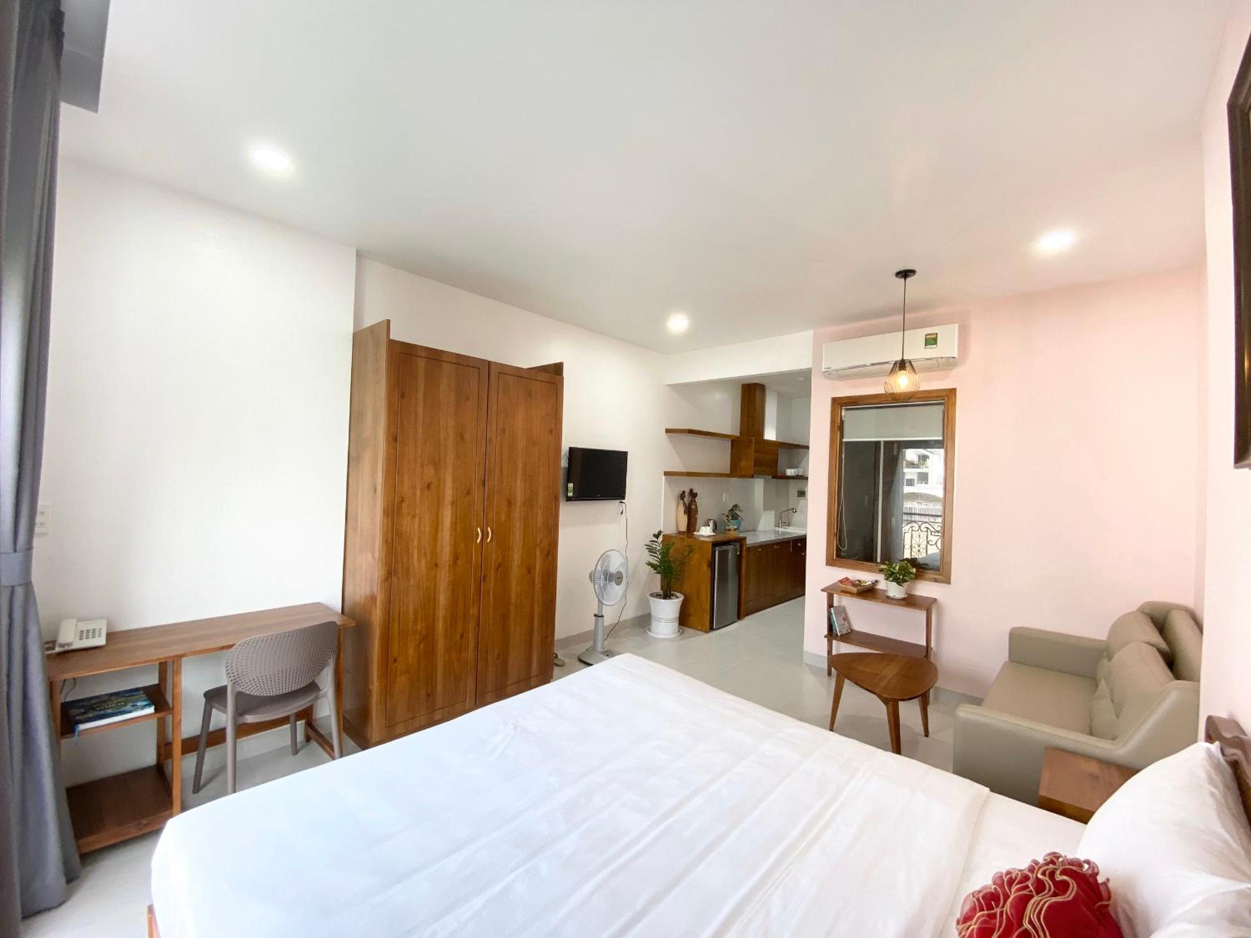 Mai Home - Apartment & Homestay