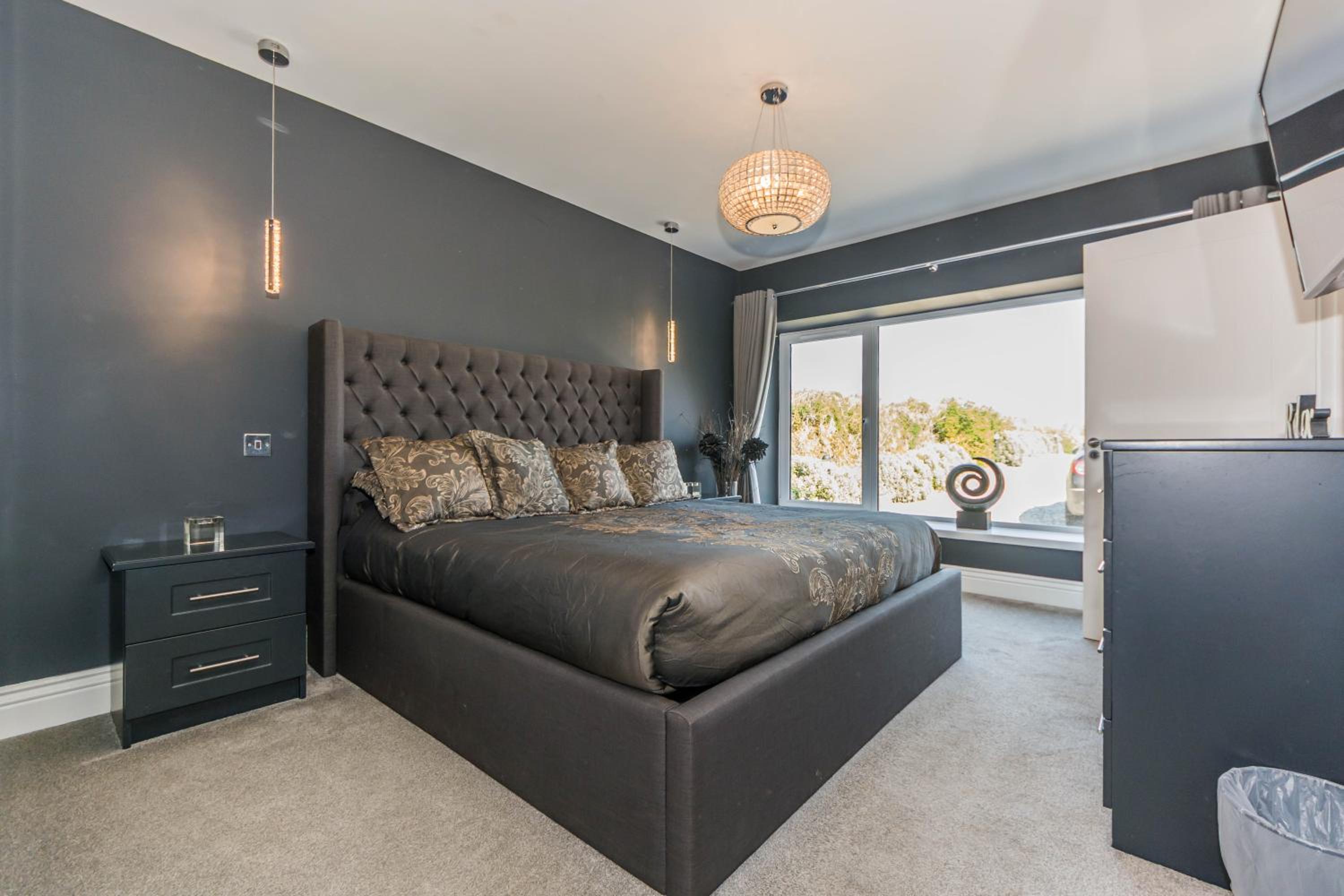 Ocean View,Kinsale, Hosted by Exquisite holiday homes, sleeps 22