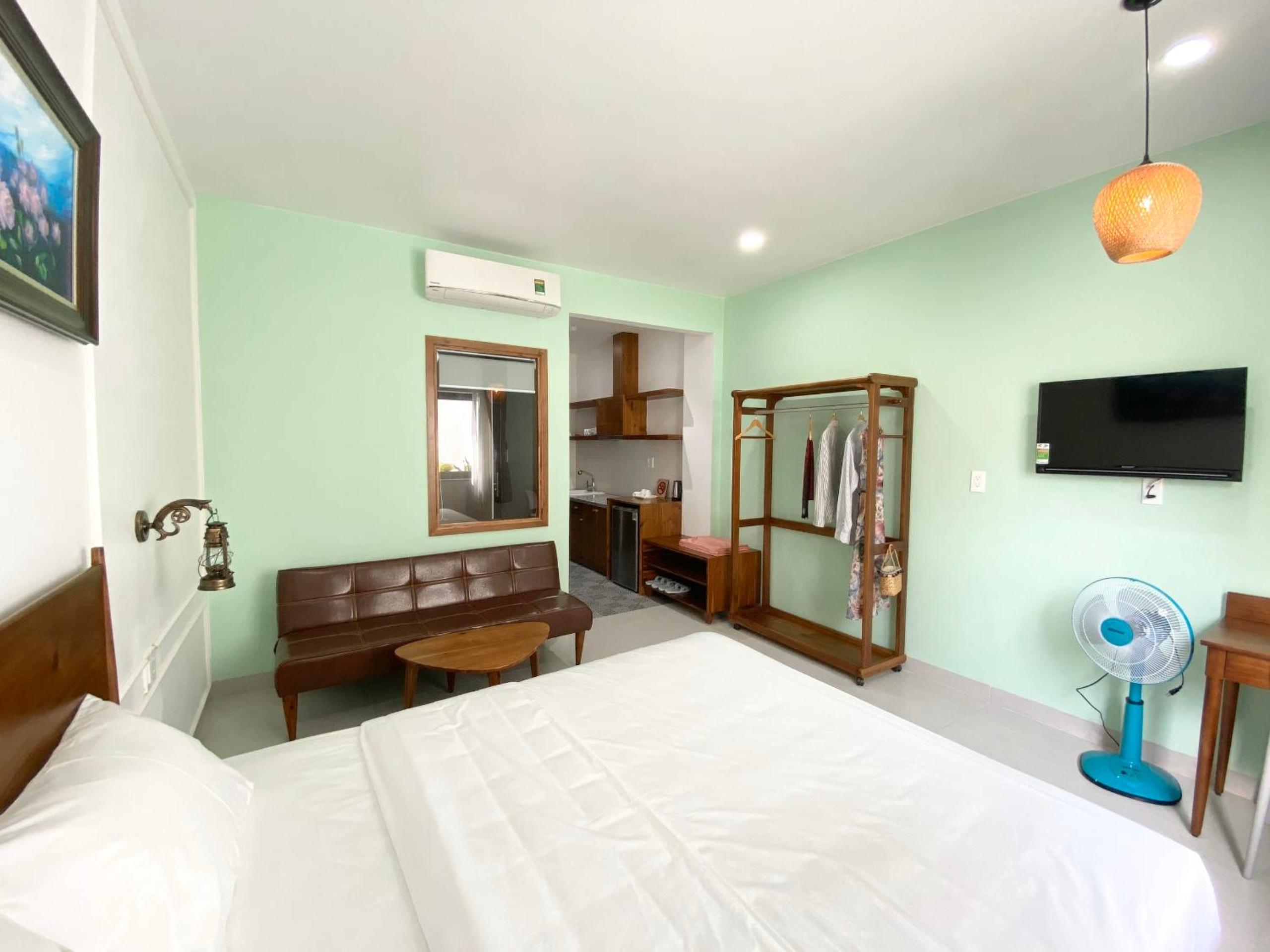 Mai Home - Apartment & Homestay