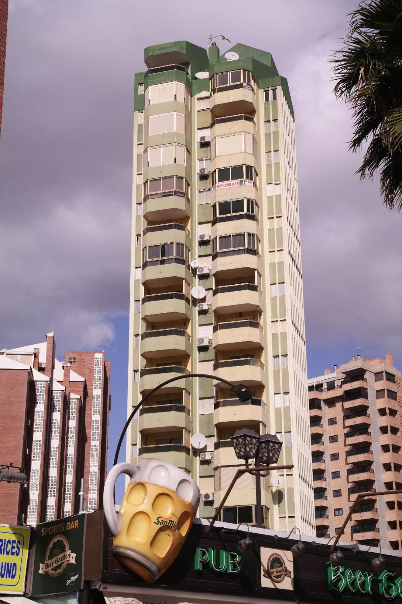 Apartamentos Torre Gerona view 4