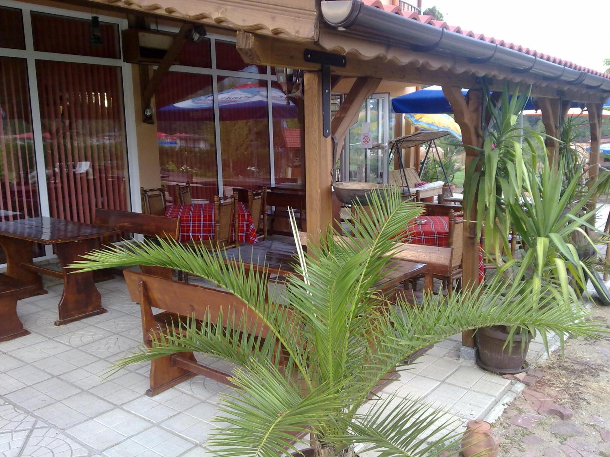 Sveti Georgi Family Hotel