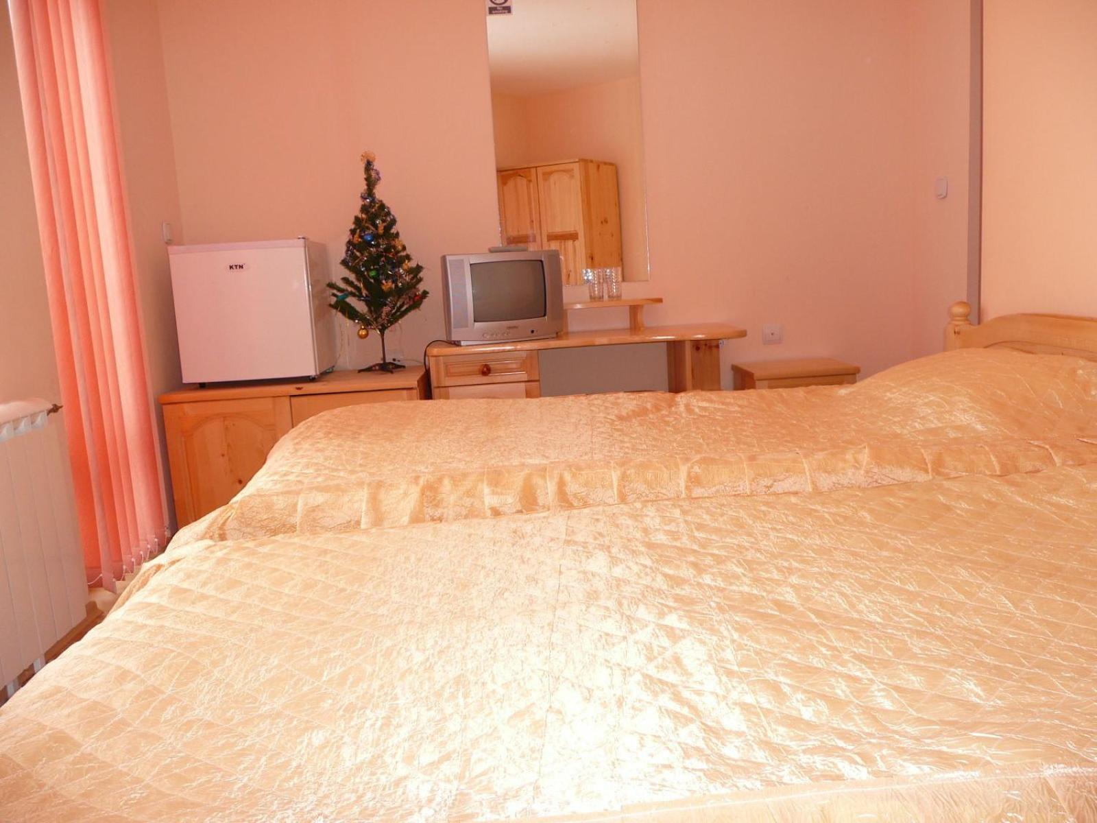 Sveti Georgi Family Hotel