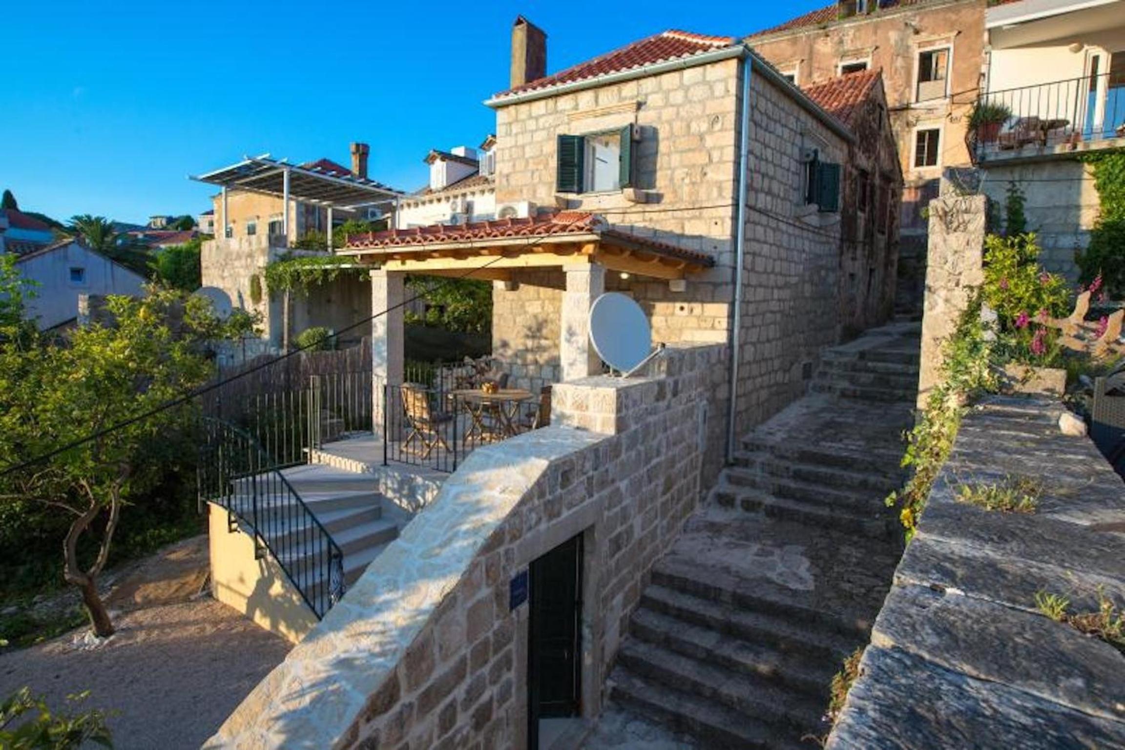 Hotel Sweet Old Stone House Cavtat - Image 1