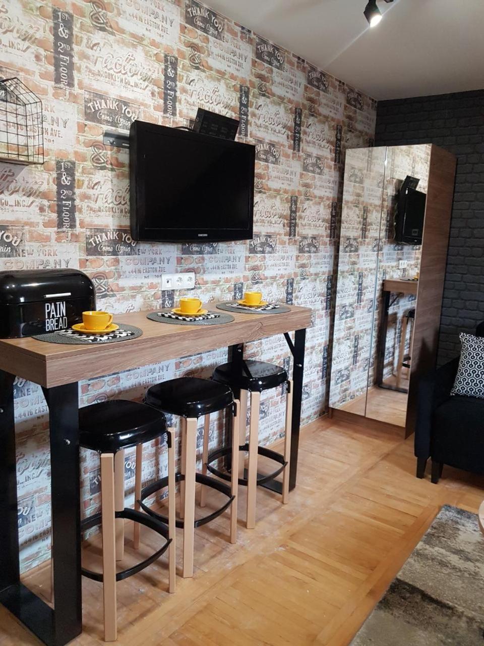 Kraljevi čardaci, apartman 53 u zgradi 7, opcija unutrašnjeg parking mesta view 3