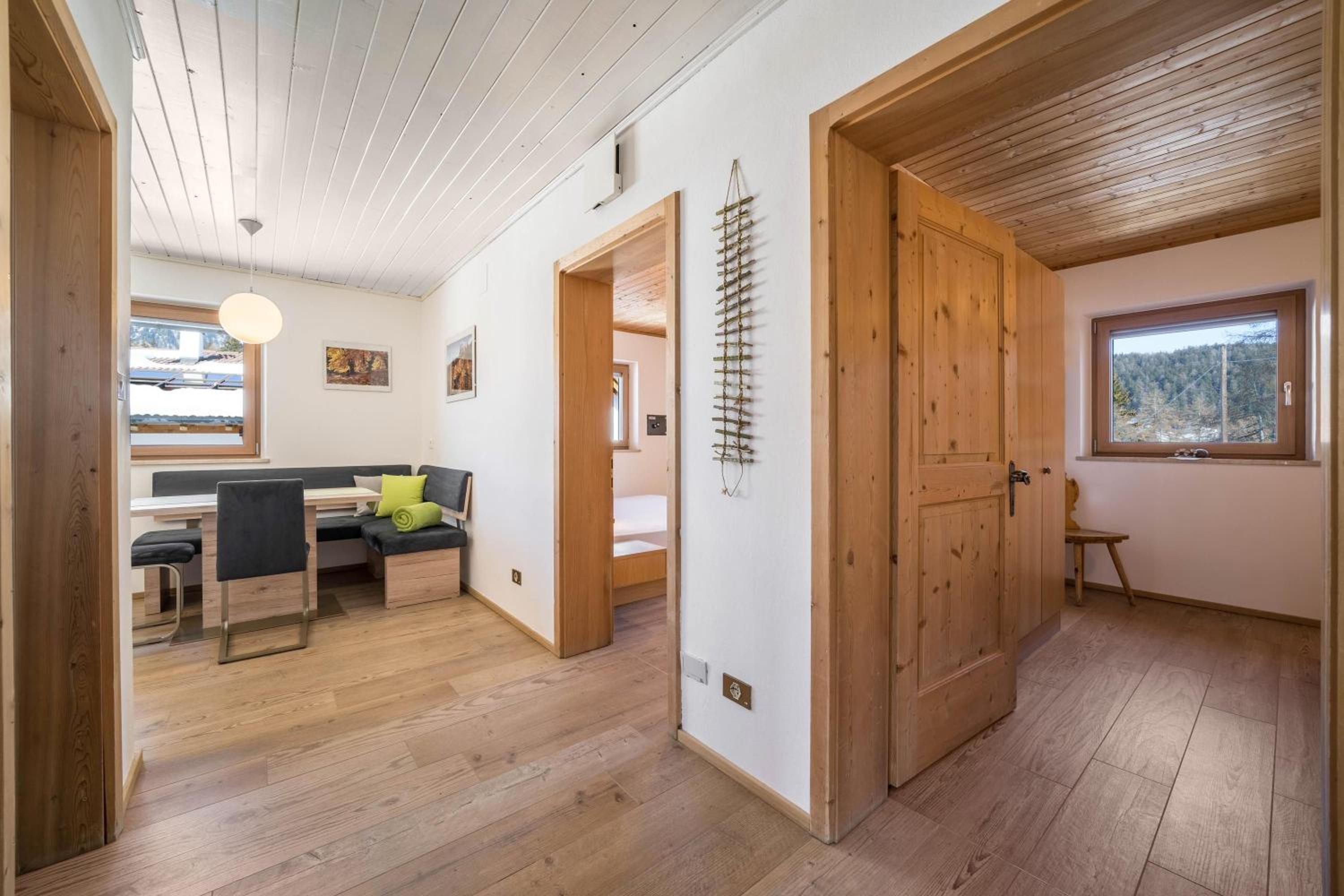 Ferienwohnung Mittager Edelweiss view 5