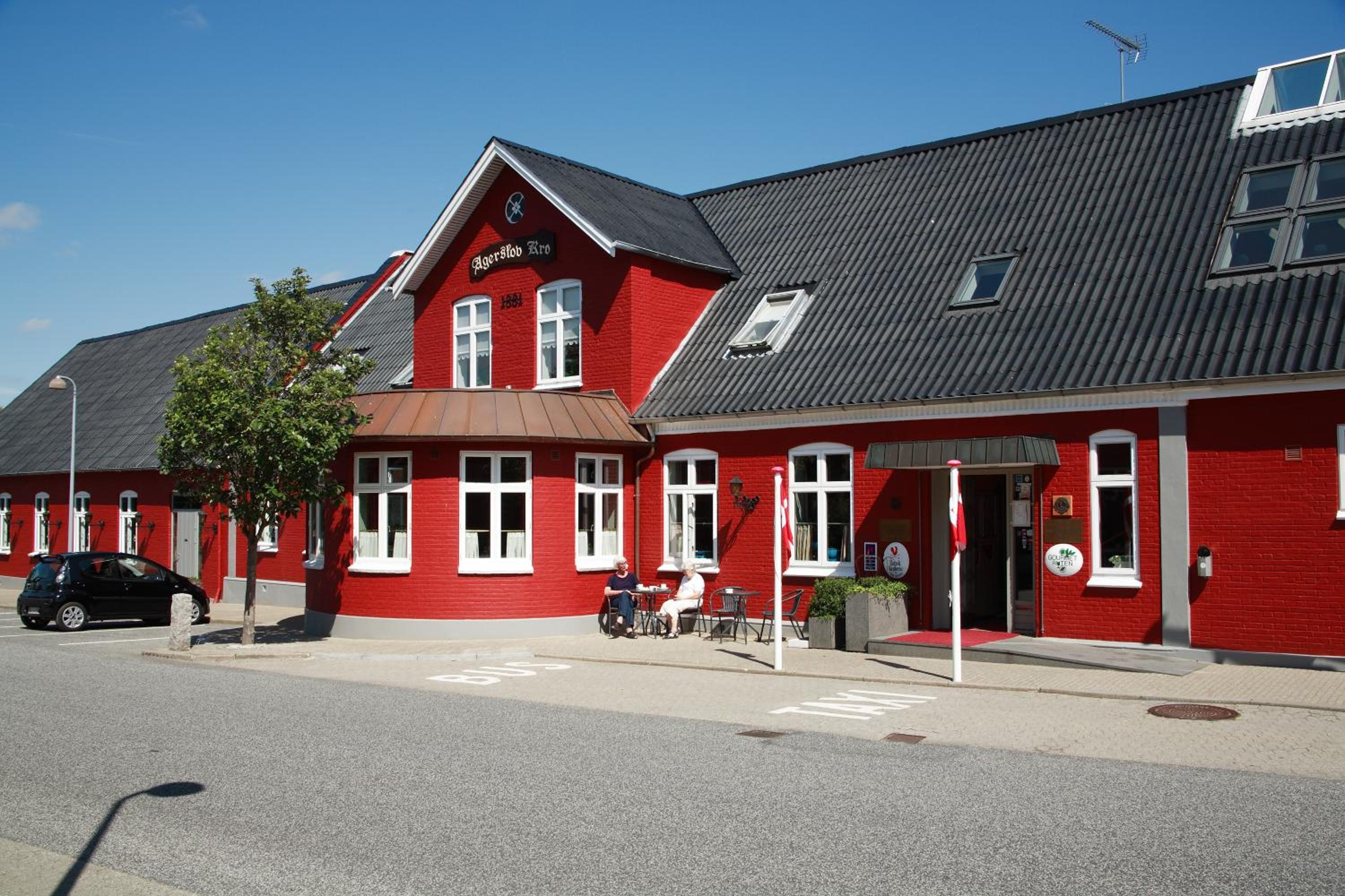 Photo 26