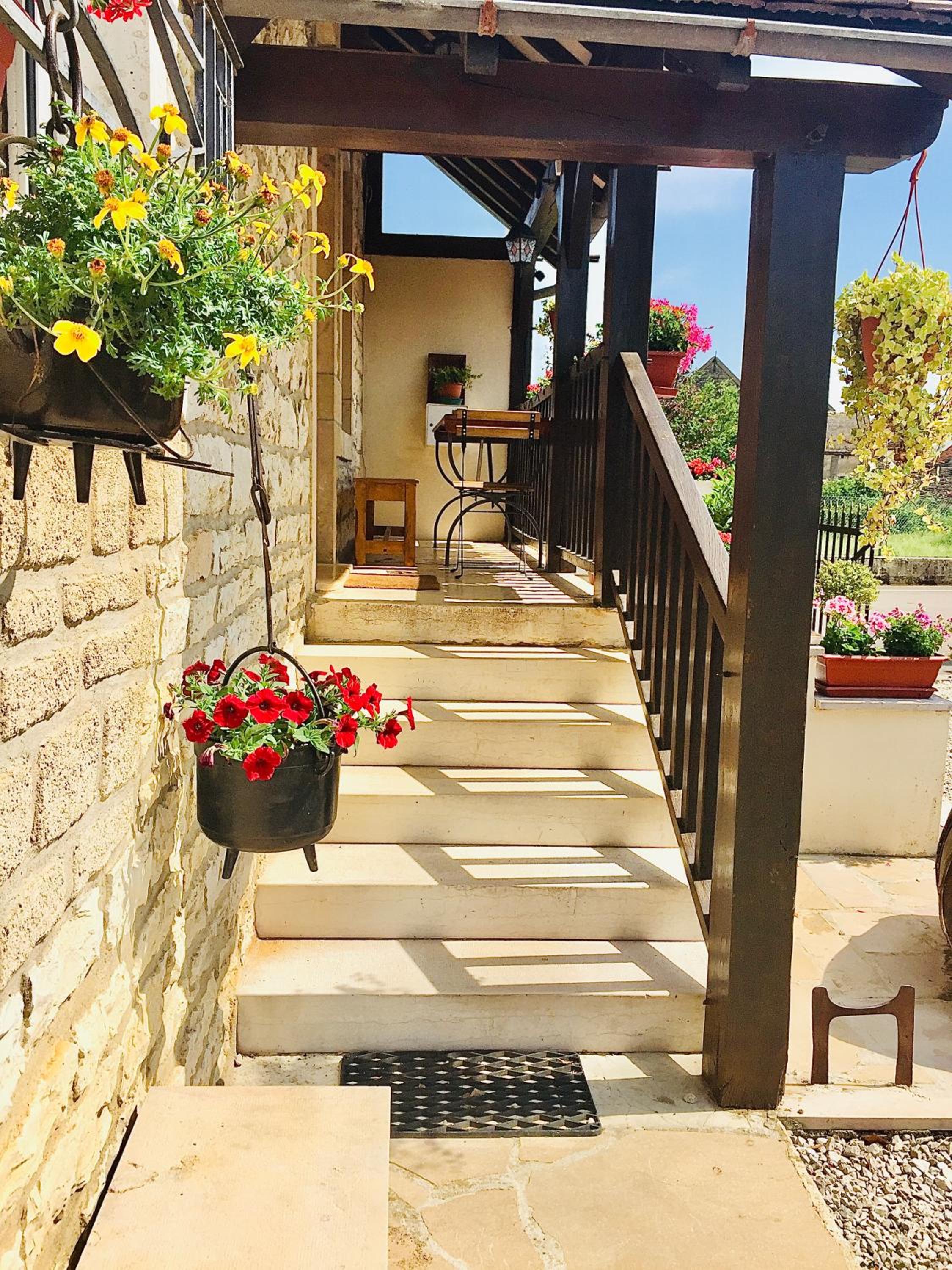 balcony