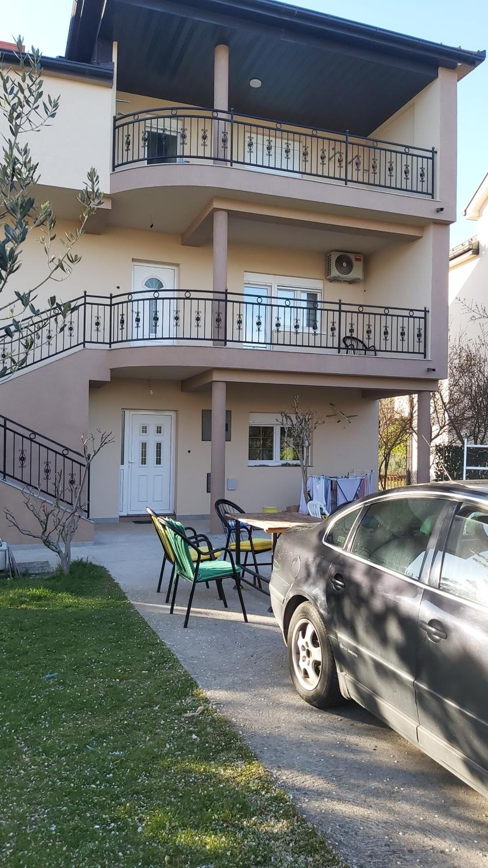 Apartments Pravica view 4