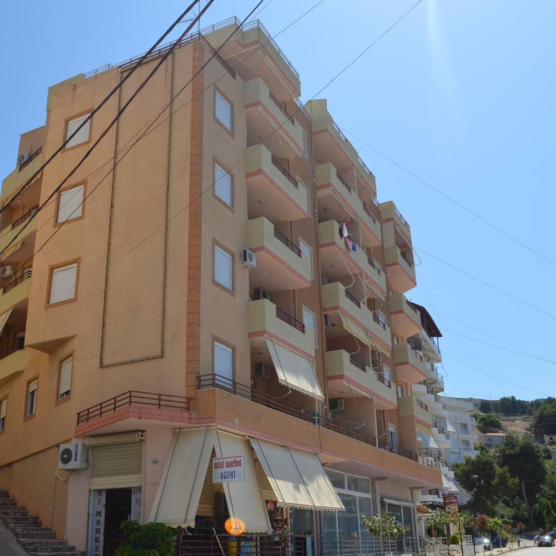 Klajdi Apartaments
