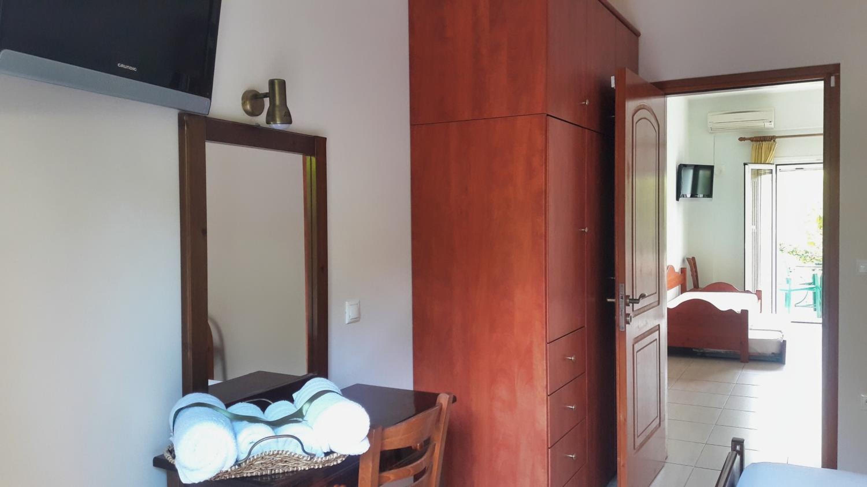 Vasiliki Apartments