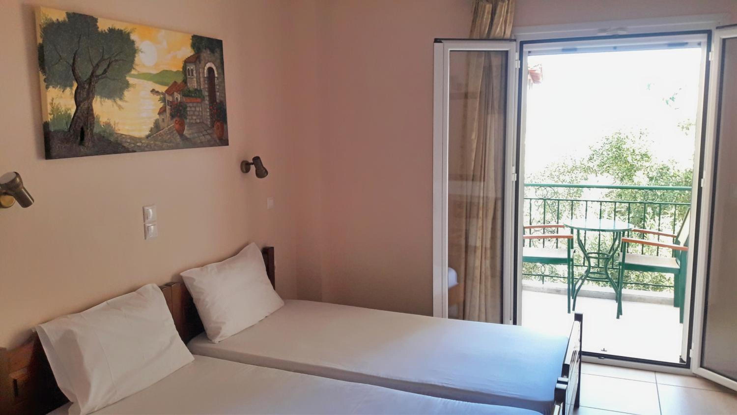 Vasiliki Apartments