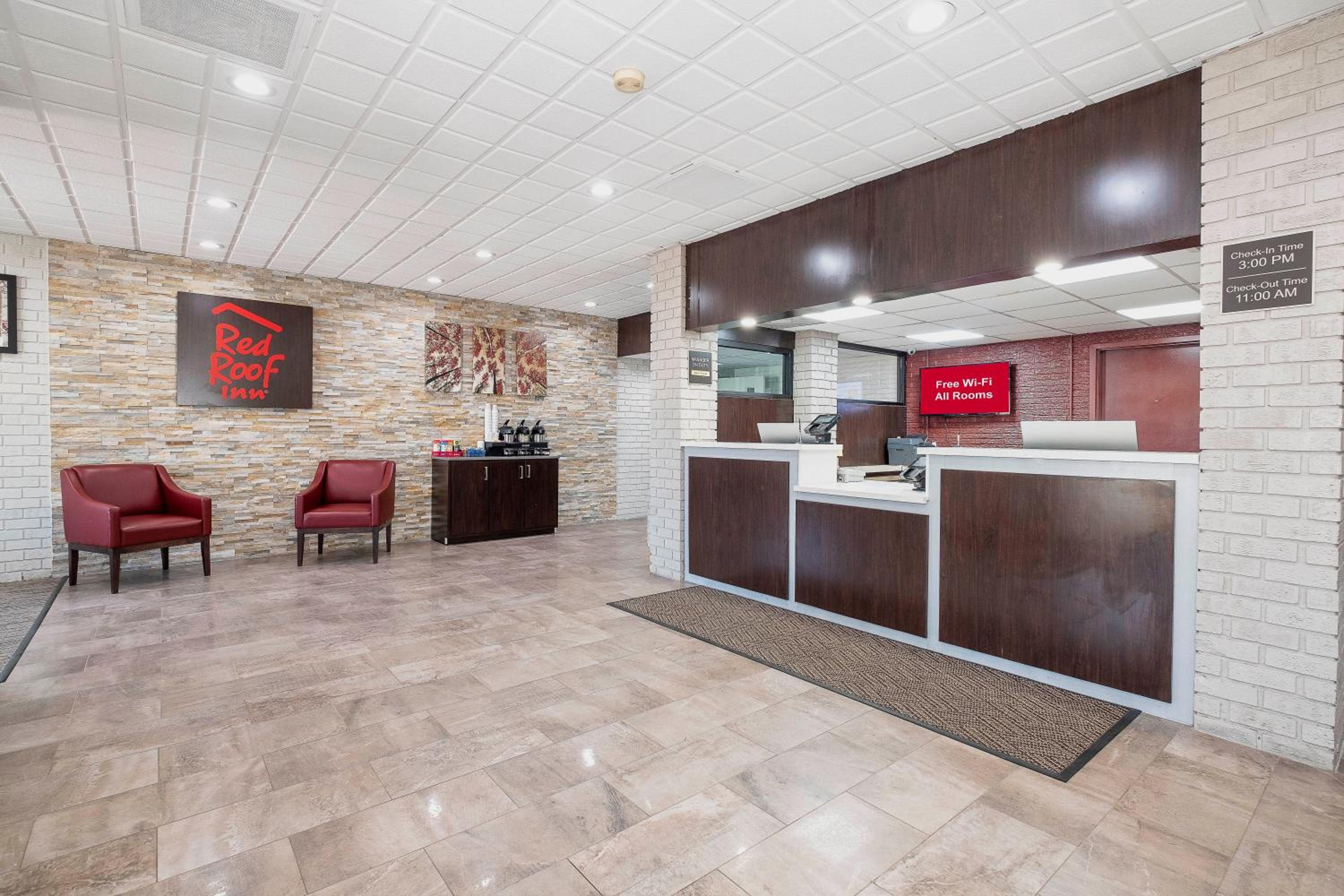 Red Roof Inn Roanoke Rapids