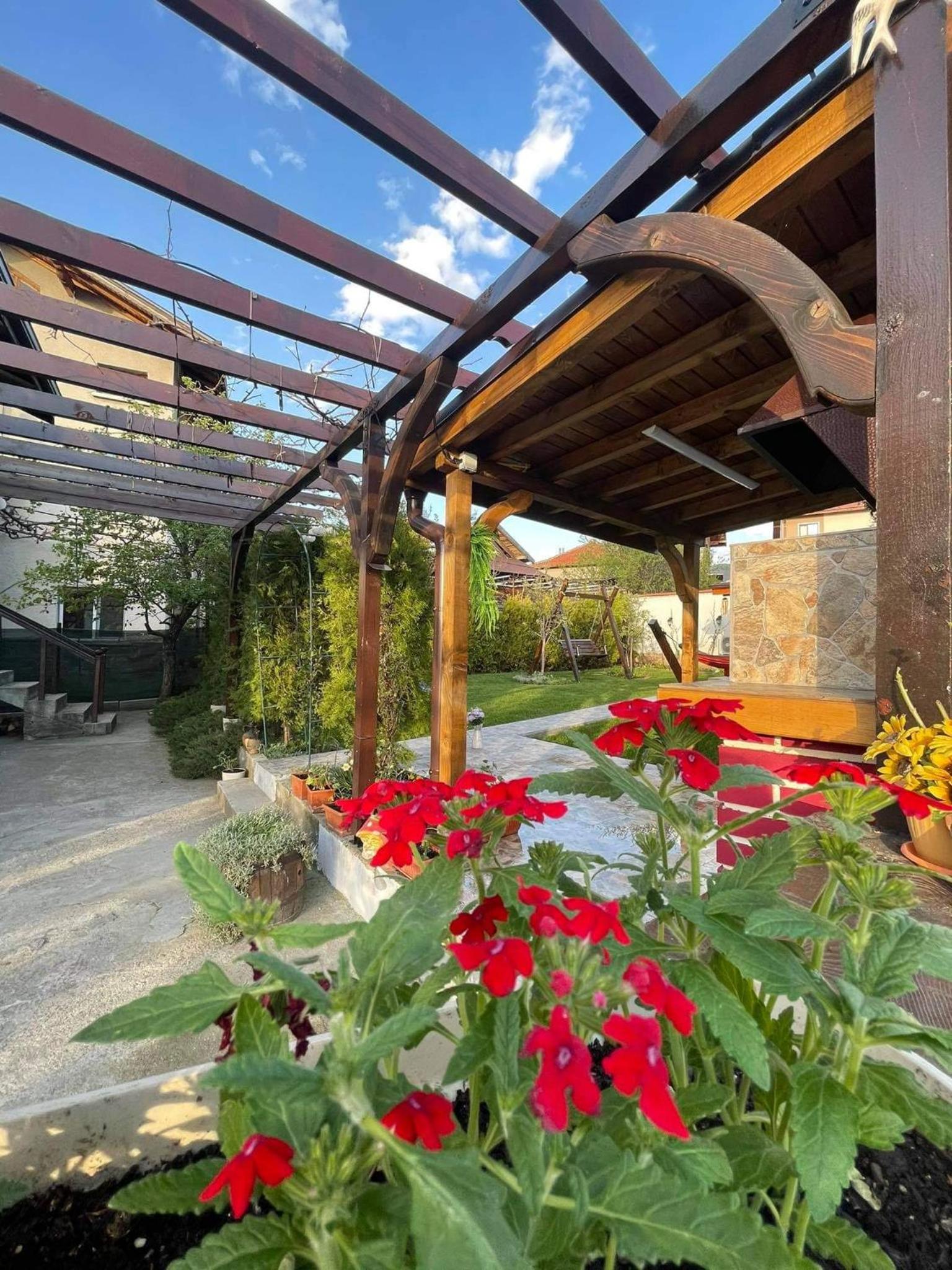 Guest House Vasilena Самостоятелно наемане FREE PARKING