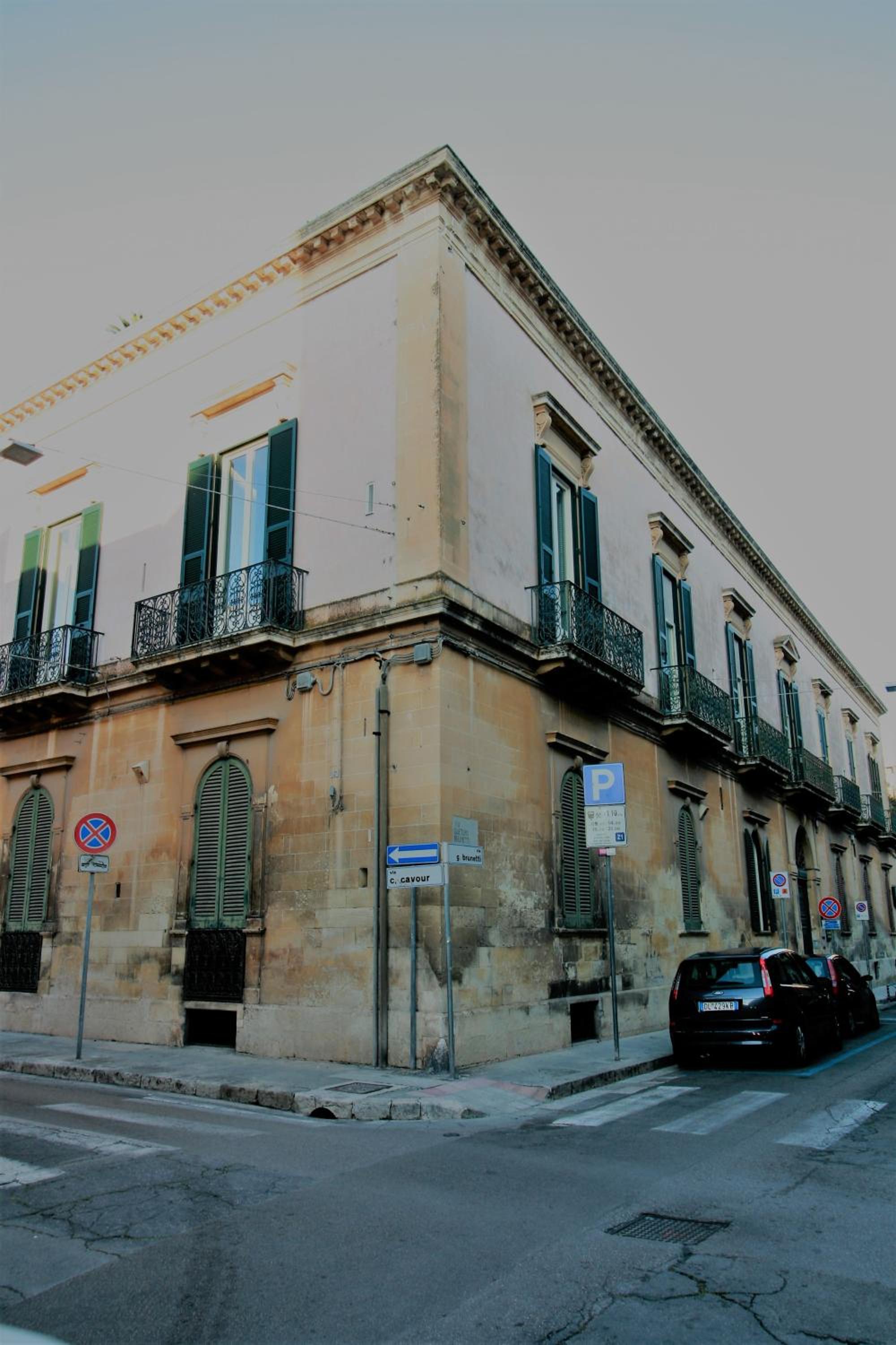 Hotel Chez Moi Charme B&B - Image 1