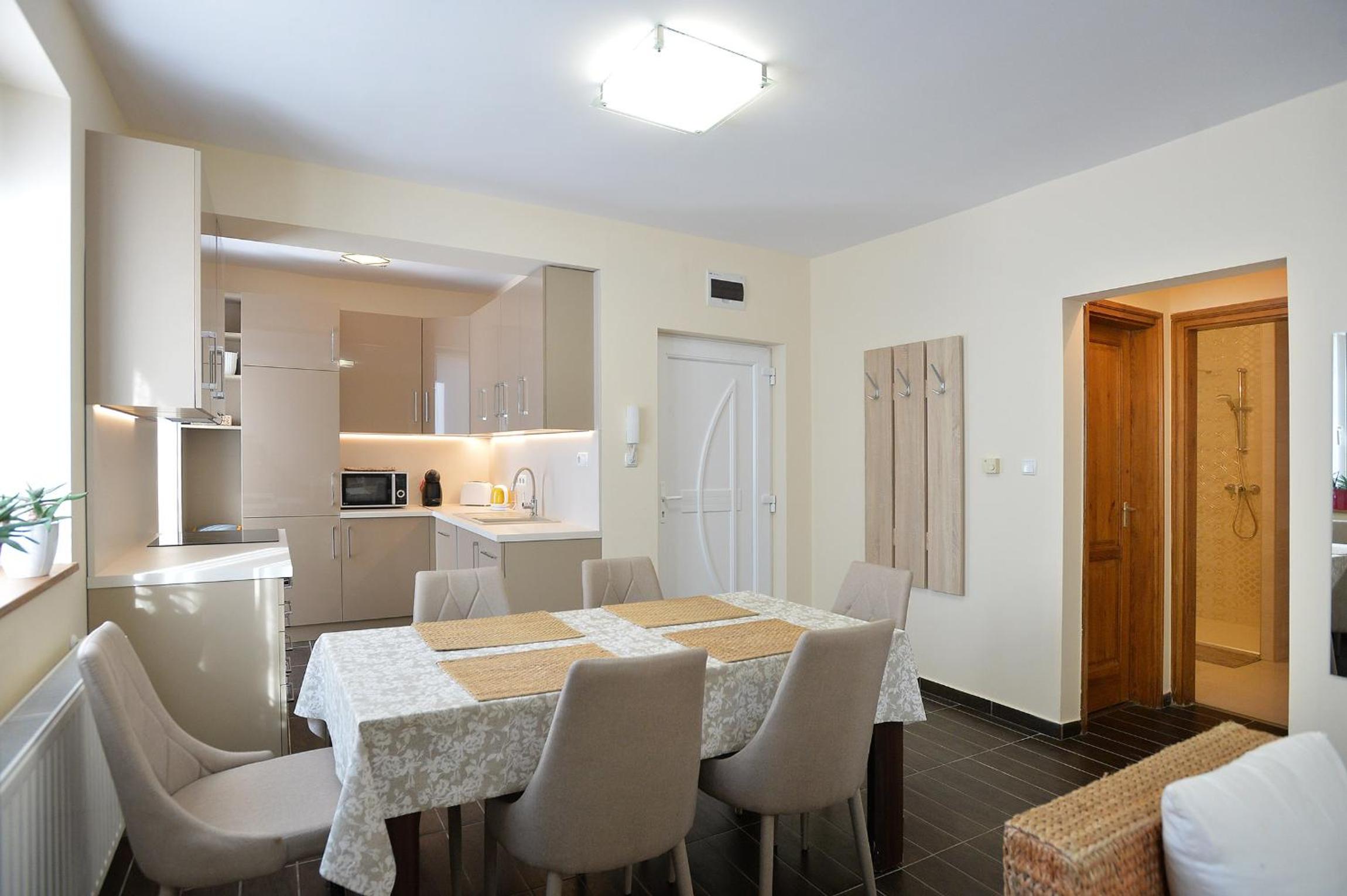 Family Deluxe Apartments