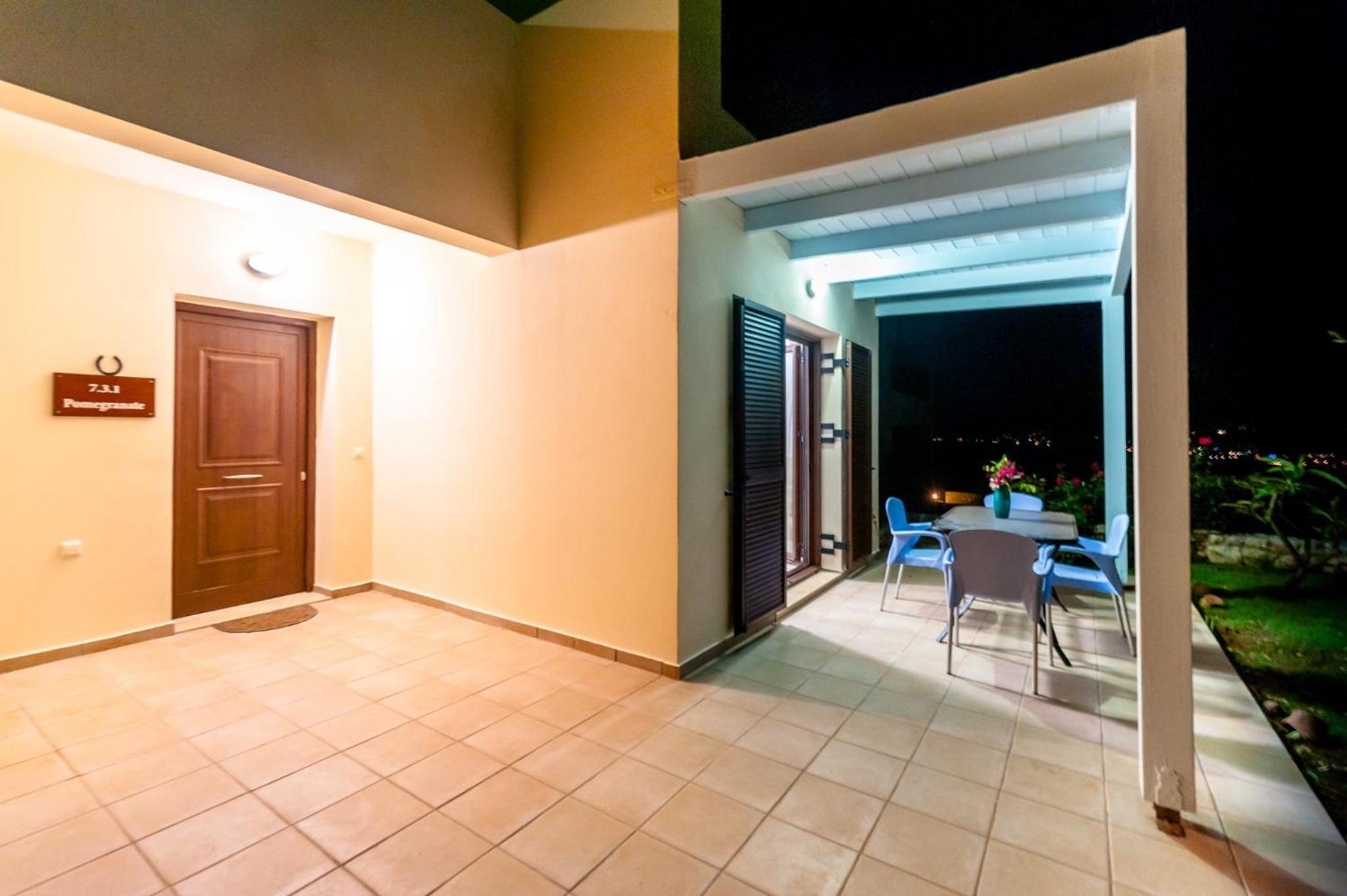 Villa Pomegranate view 3