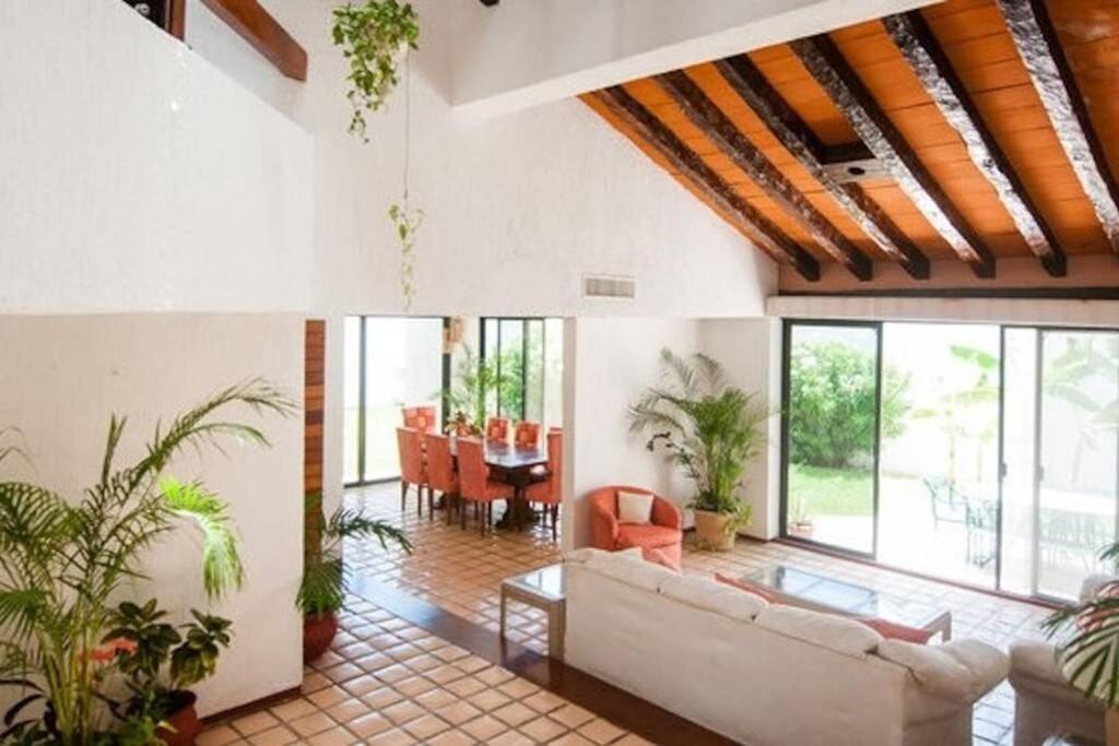 Cancun Villa Agave, access to the Beach!