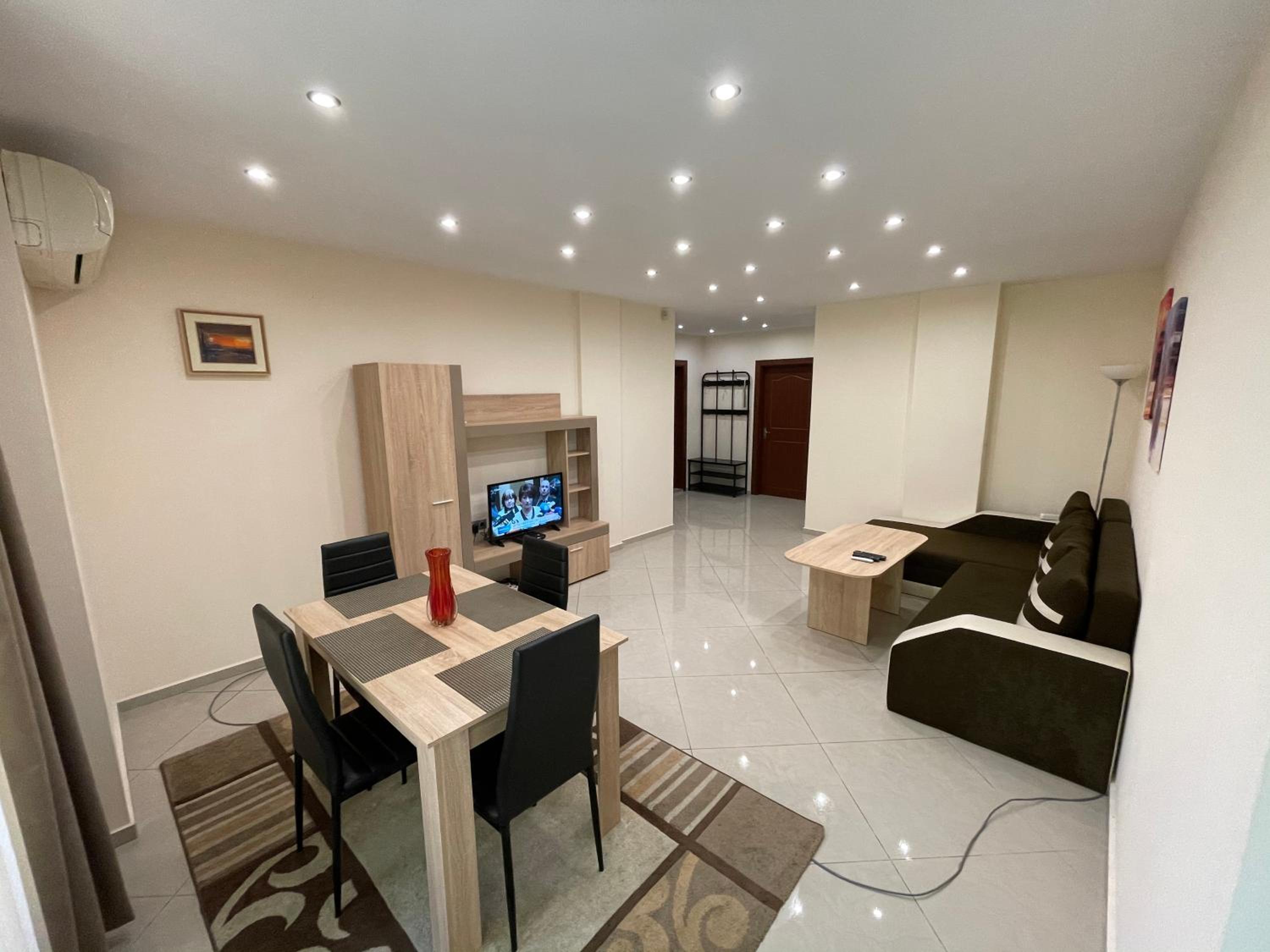 BeCentral! by RV Apartments view 5