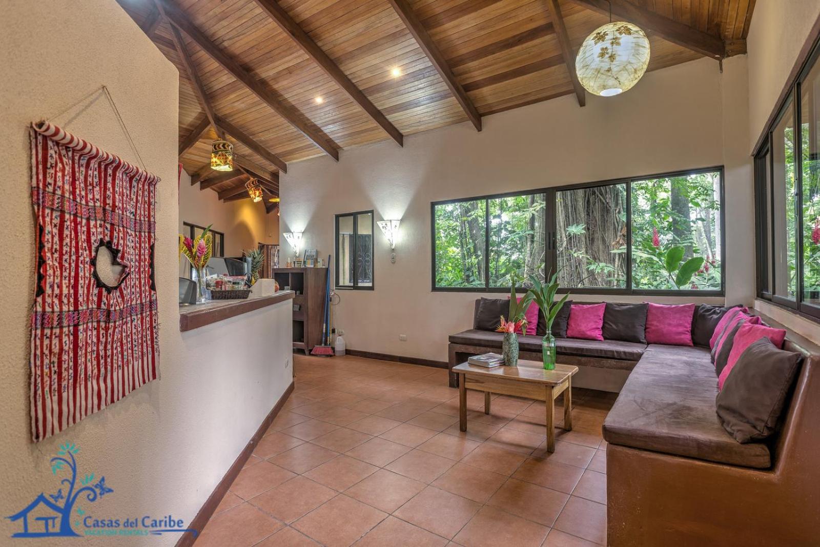 Casa Koda Beach Front