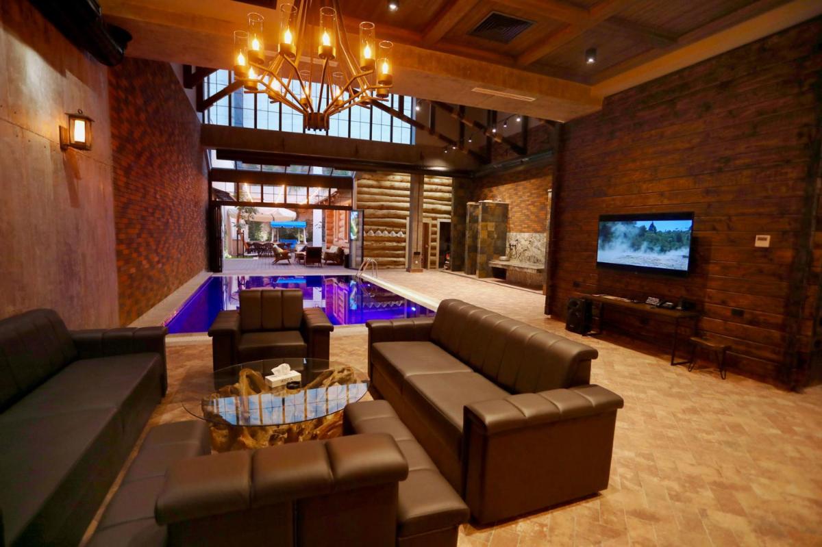 indoor pool