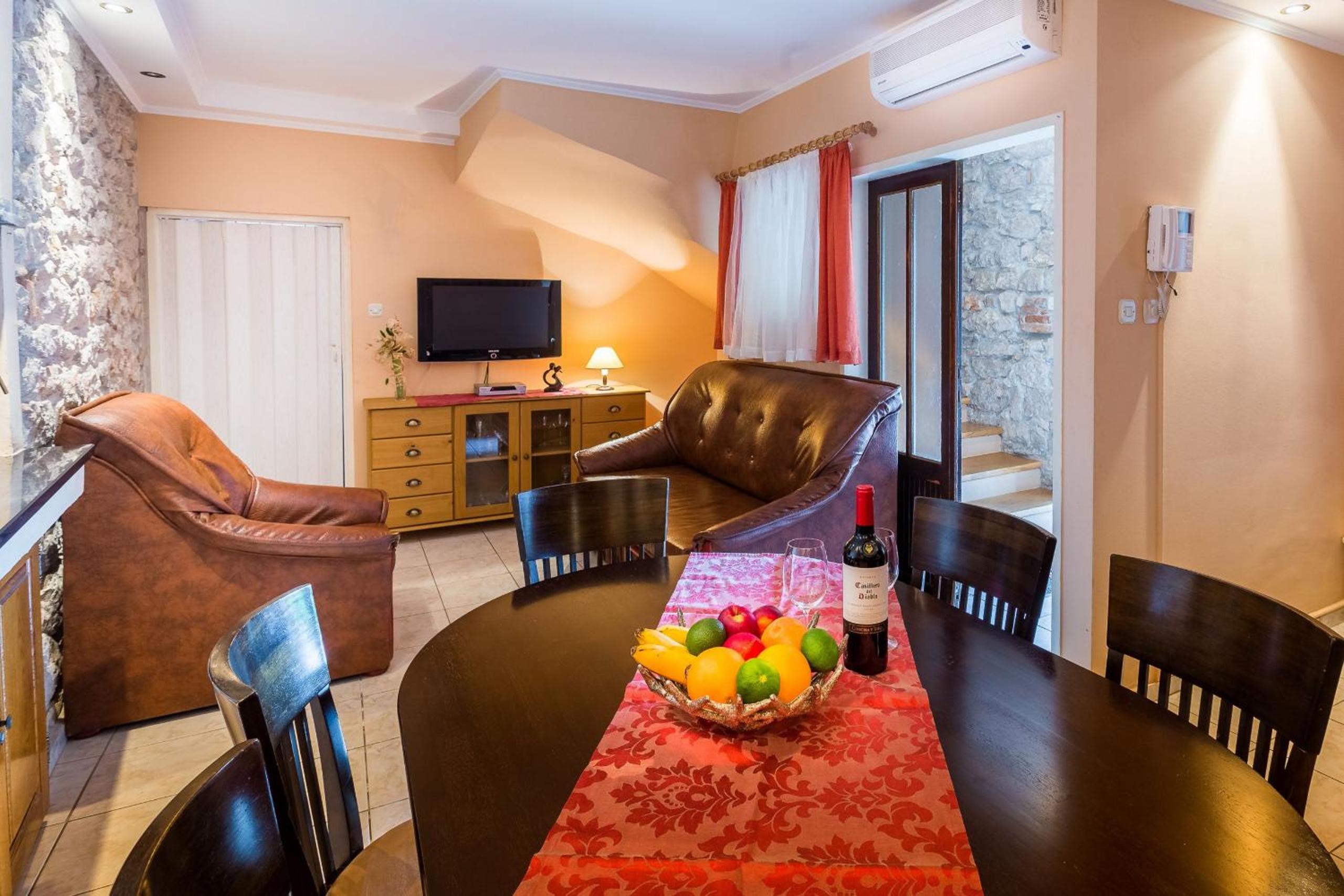 Villa Stocco view 3