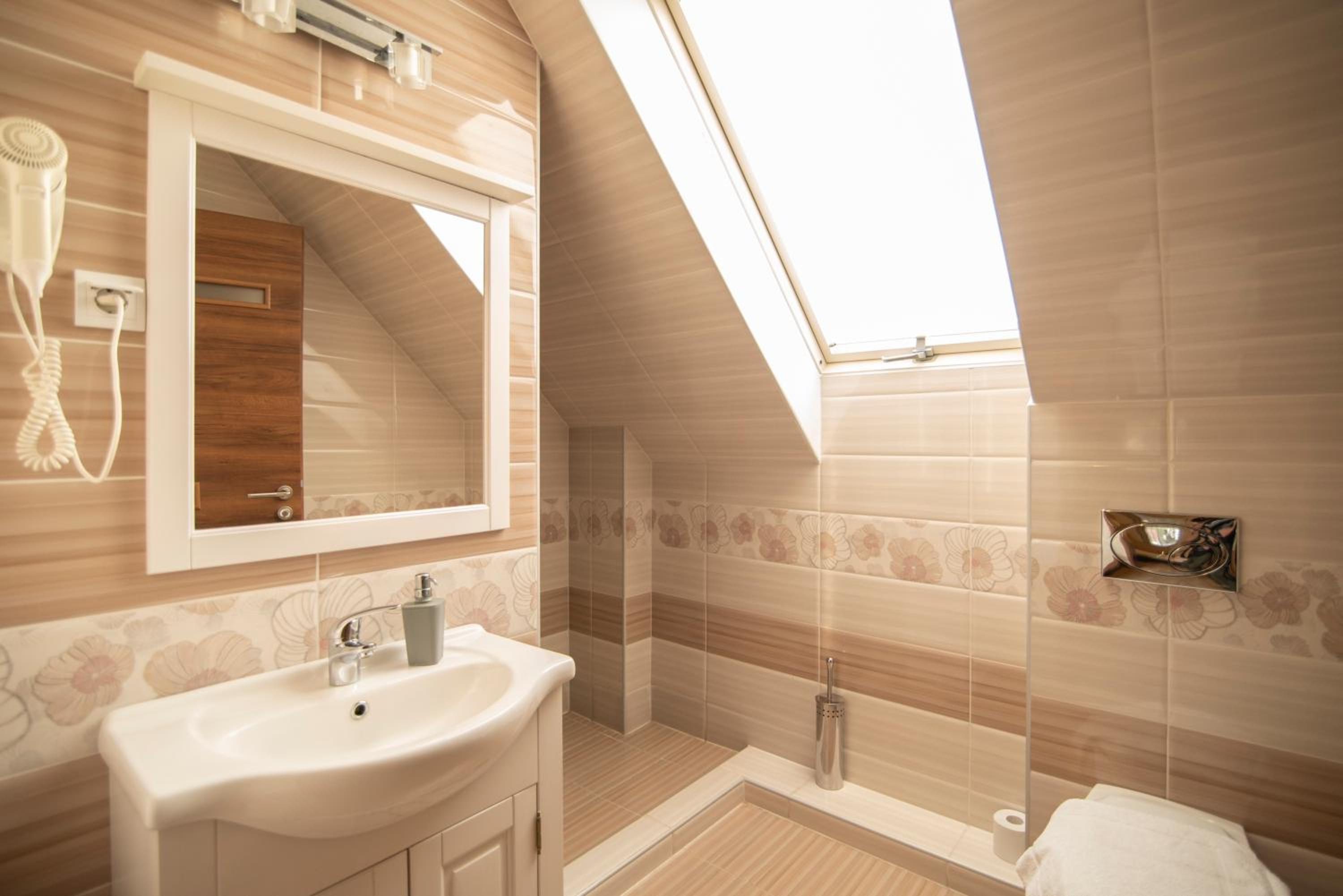 Sweet Life Wellness Apartments