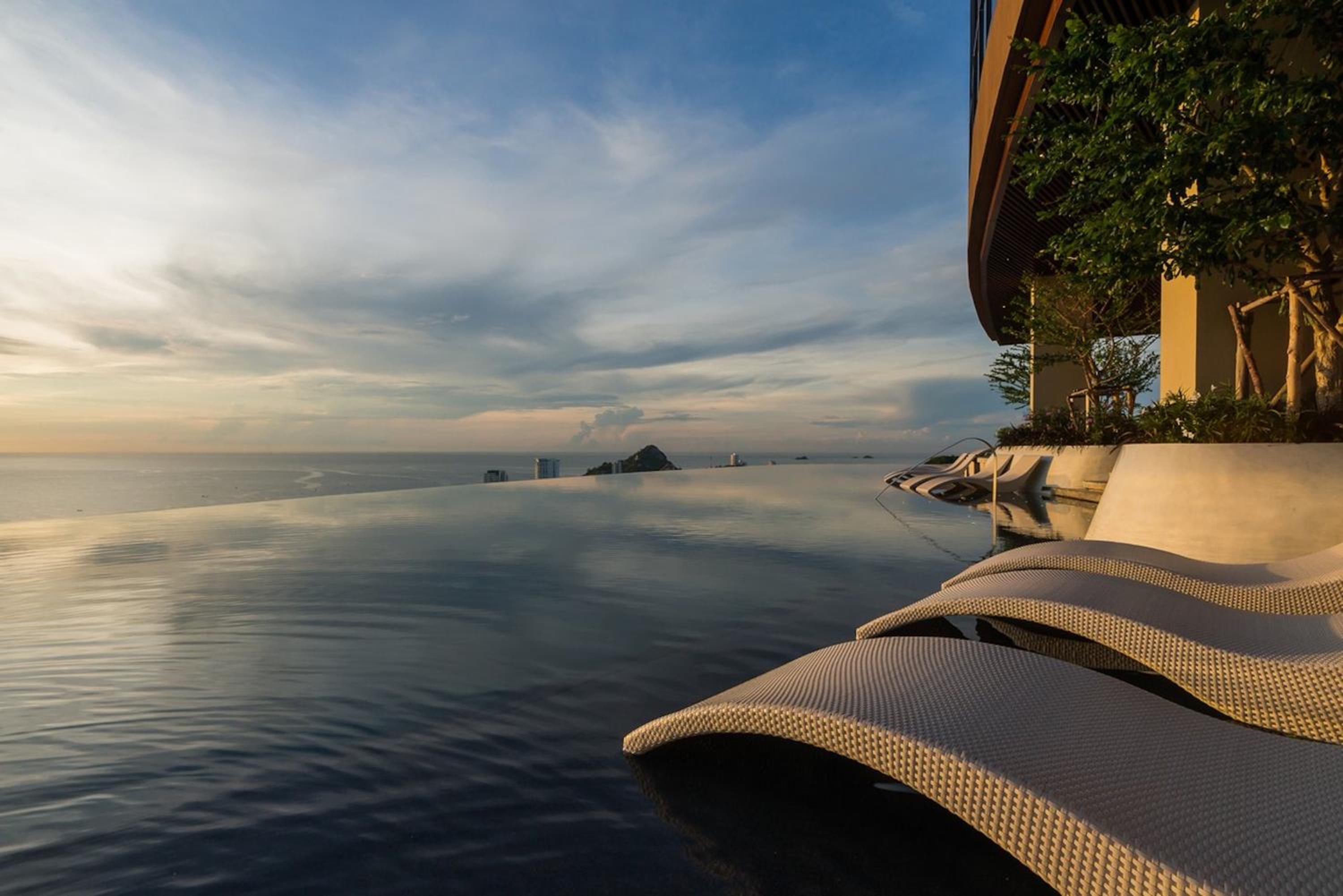 Holiday Inn Resort Vana Nava Hua Hin, an IHG Hotel