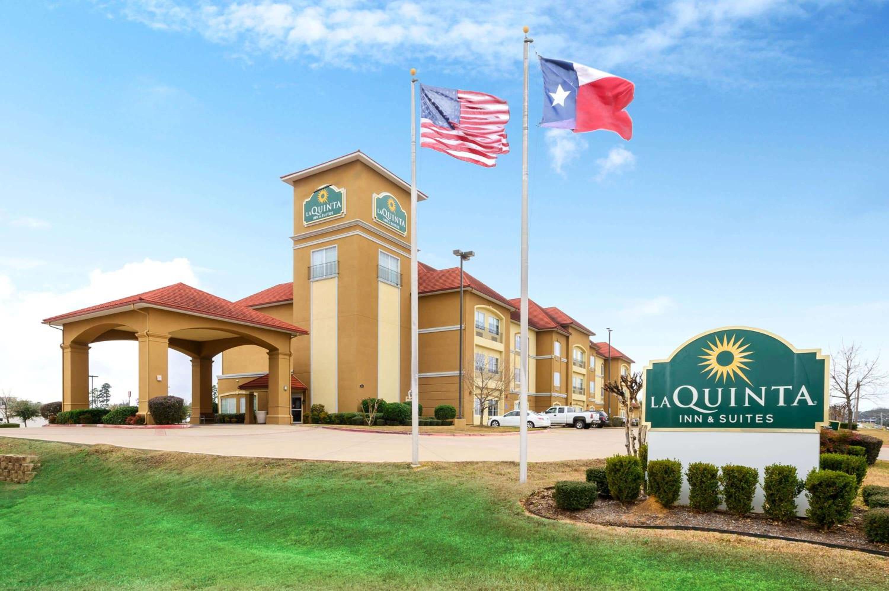 Longview Vacations - La Quinta by Wyndham Longview North - Property Image 16