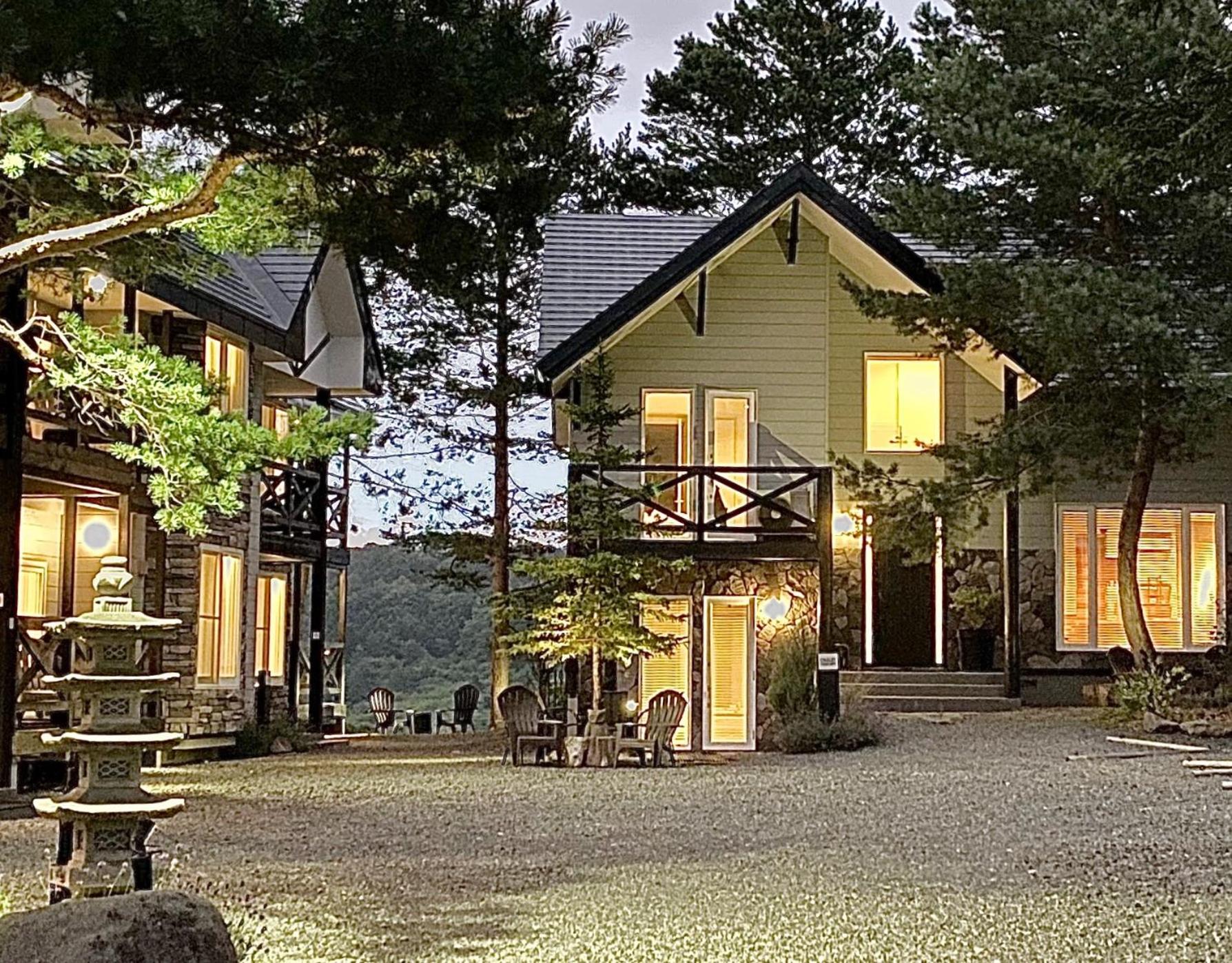 Furano Lofts & Chalet view 2