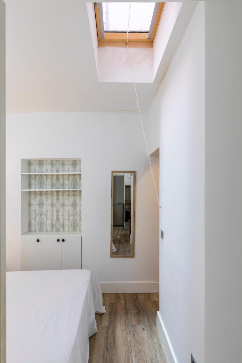 HOMEABOUT DIEGO DE LEÓN Apartment II photo 5