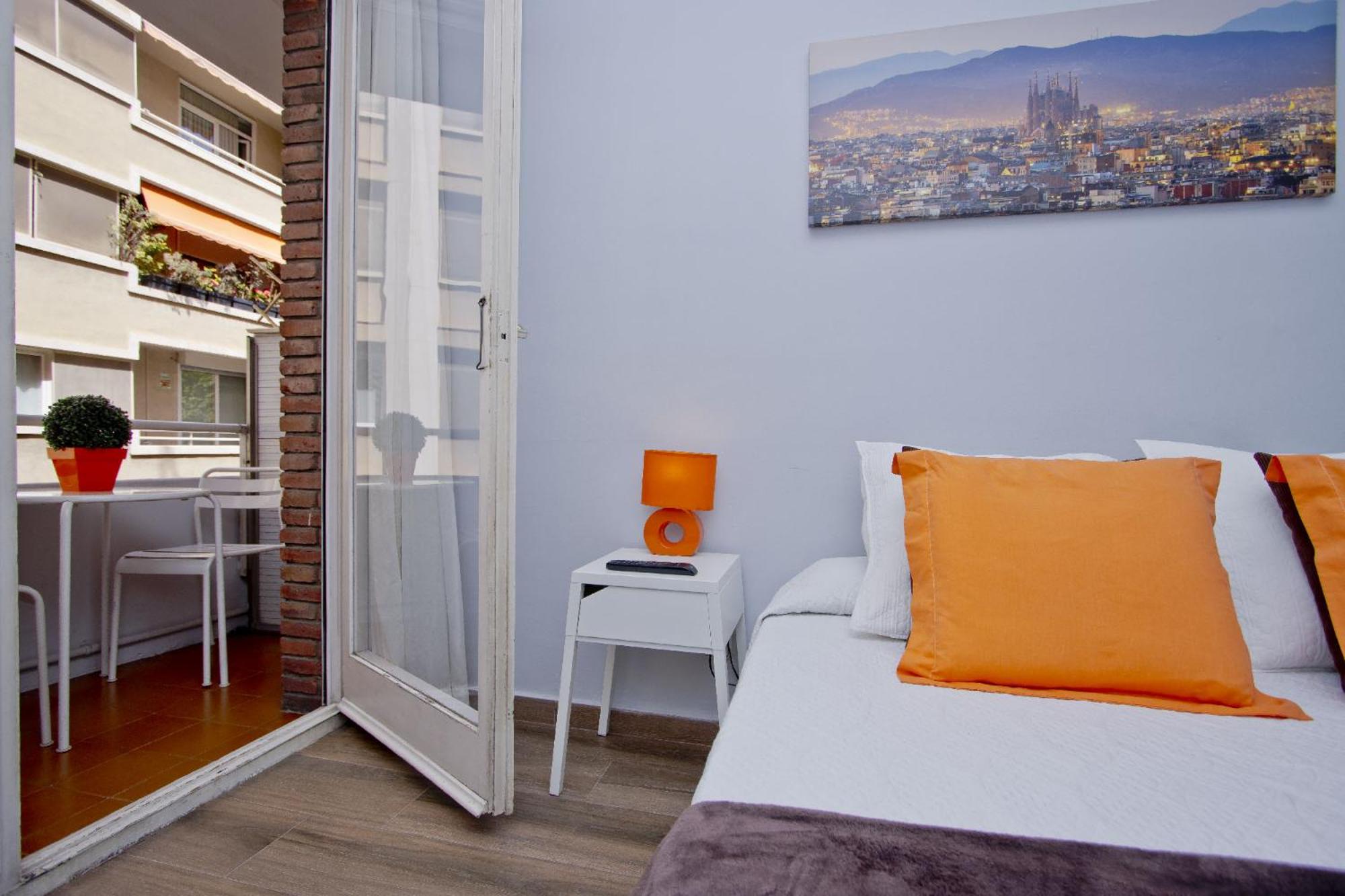 Barcelona City Seven Hostal