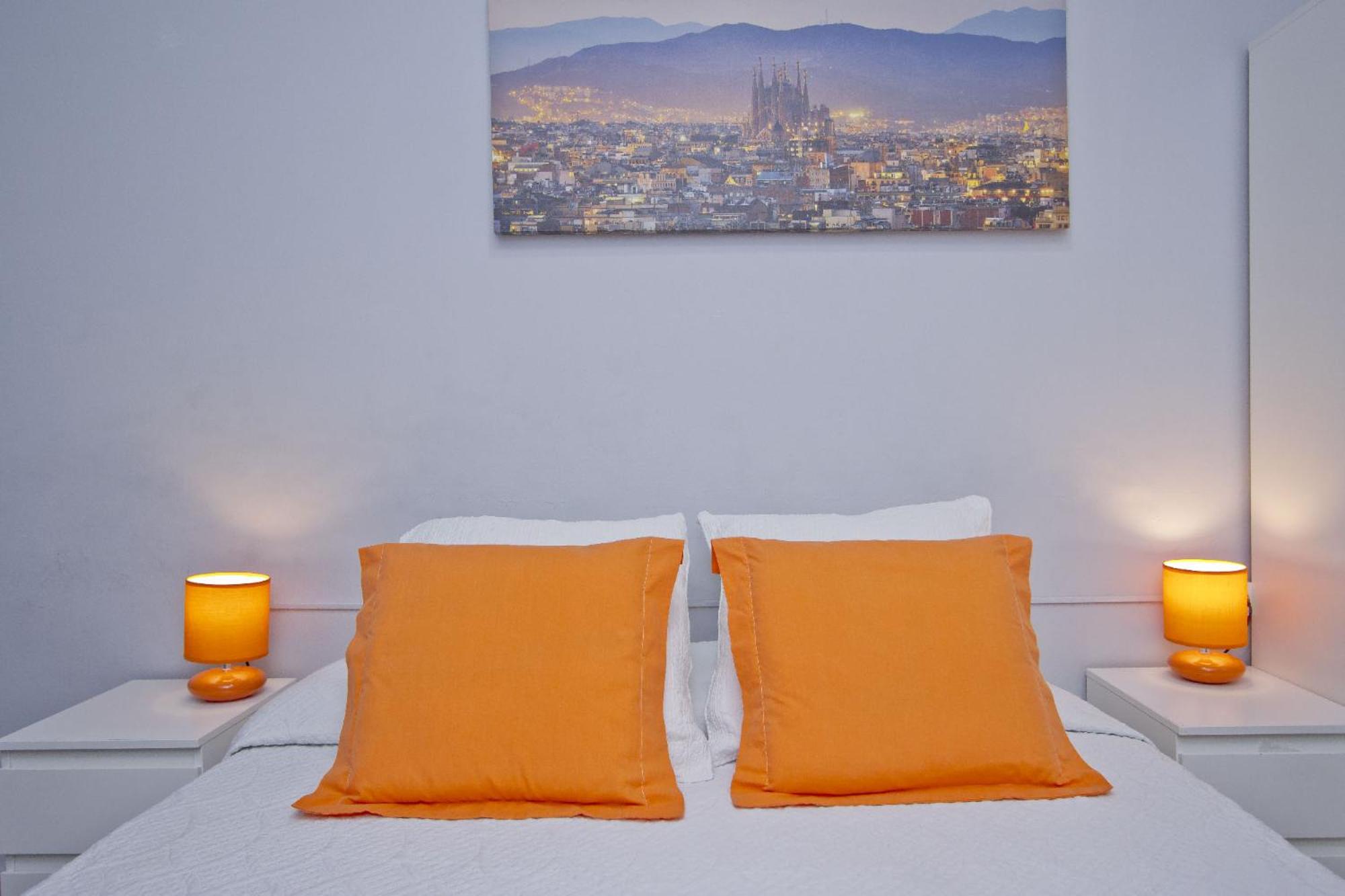 Barcelona City Seven Hostal