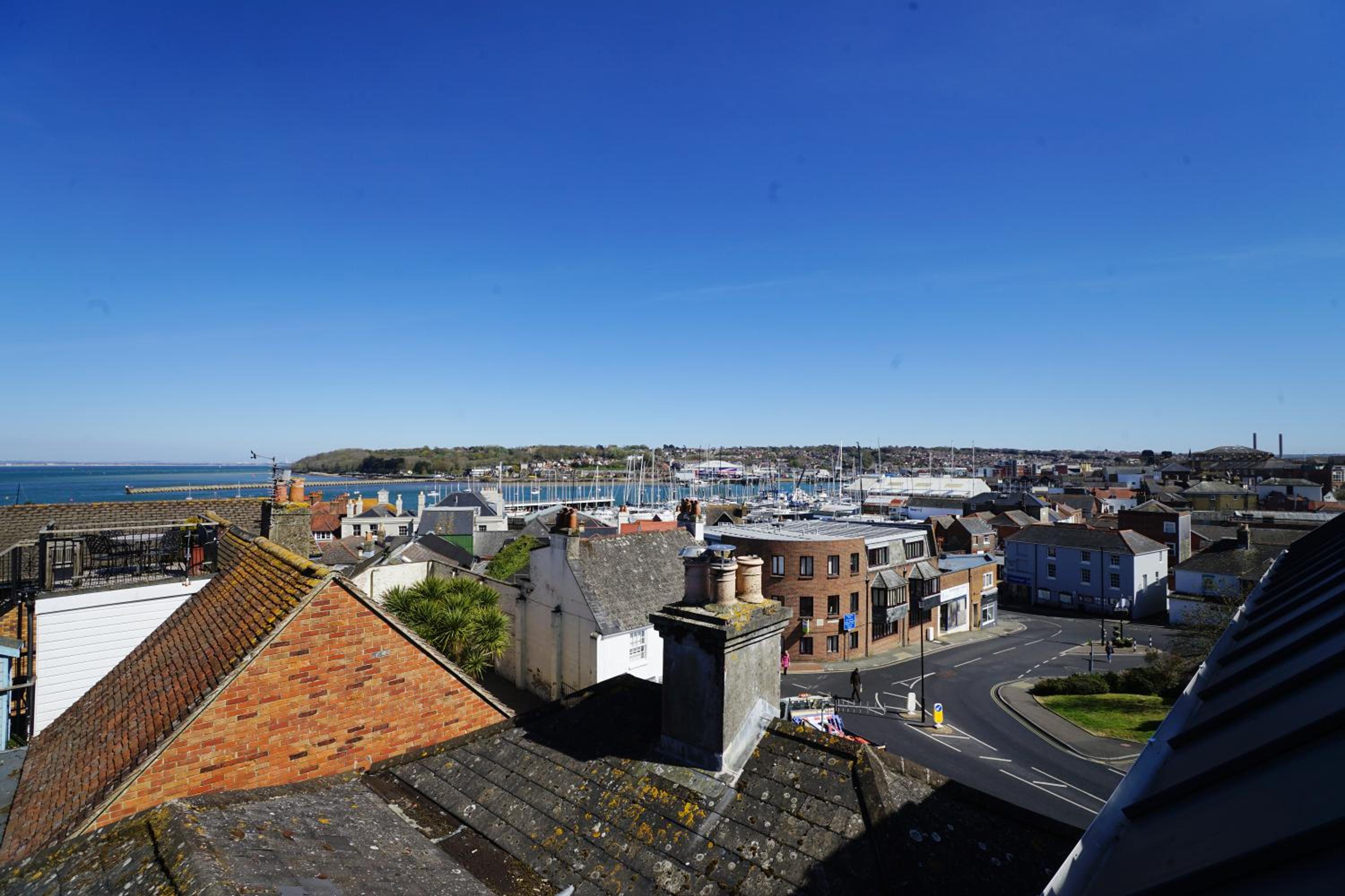 The J House - Cowes view 4