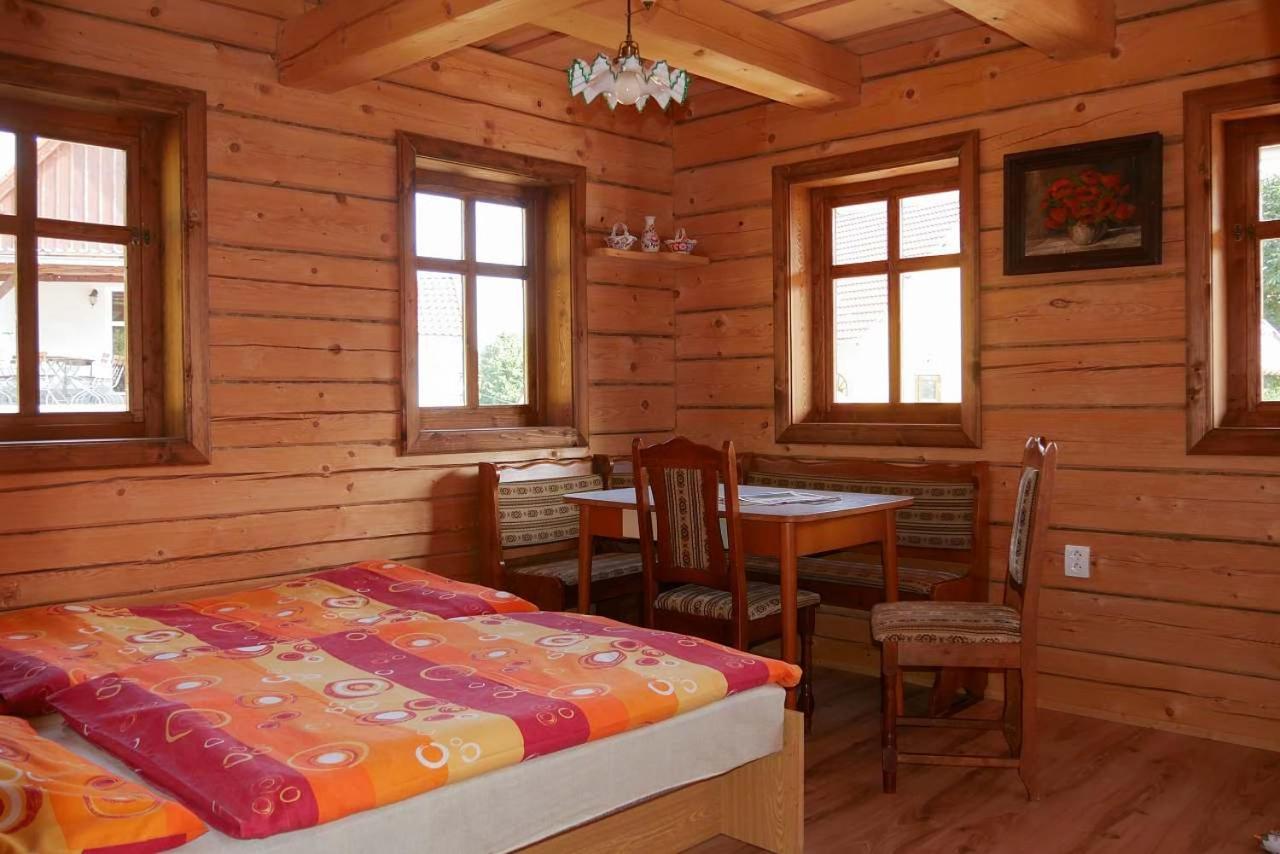 Chalupy Březka