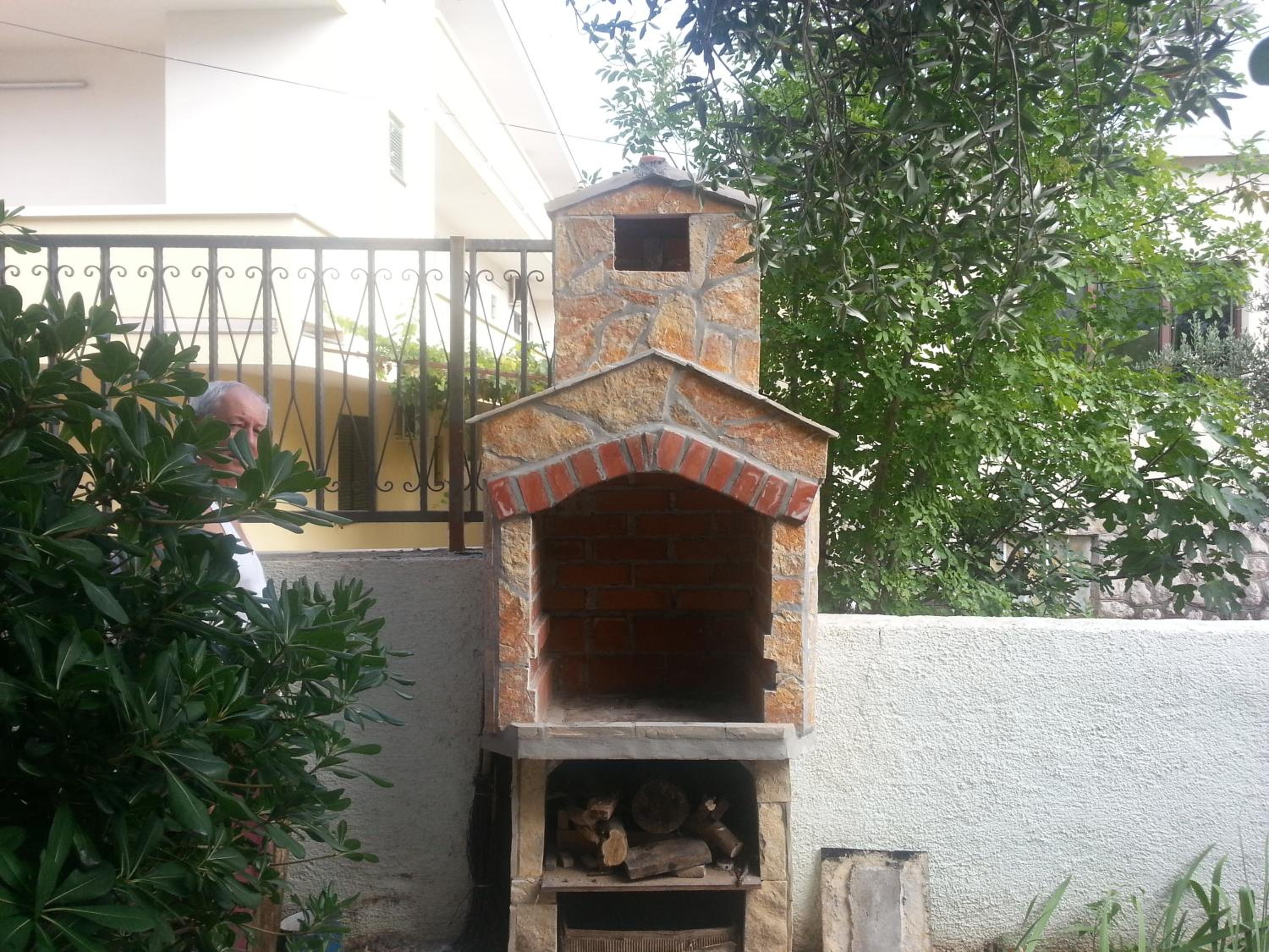 Photo 9