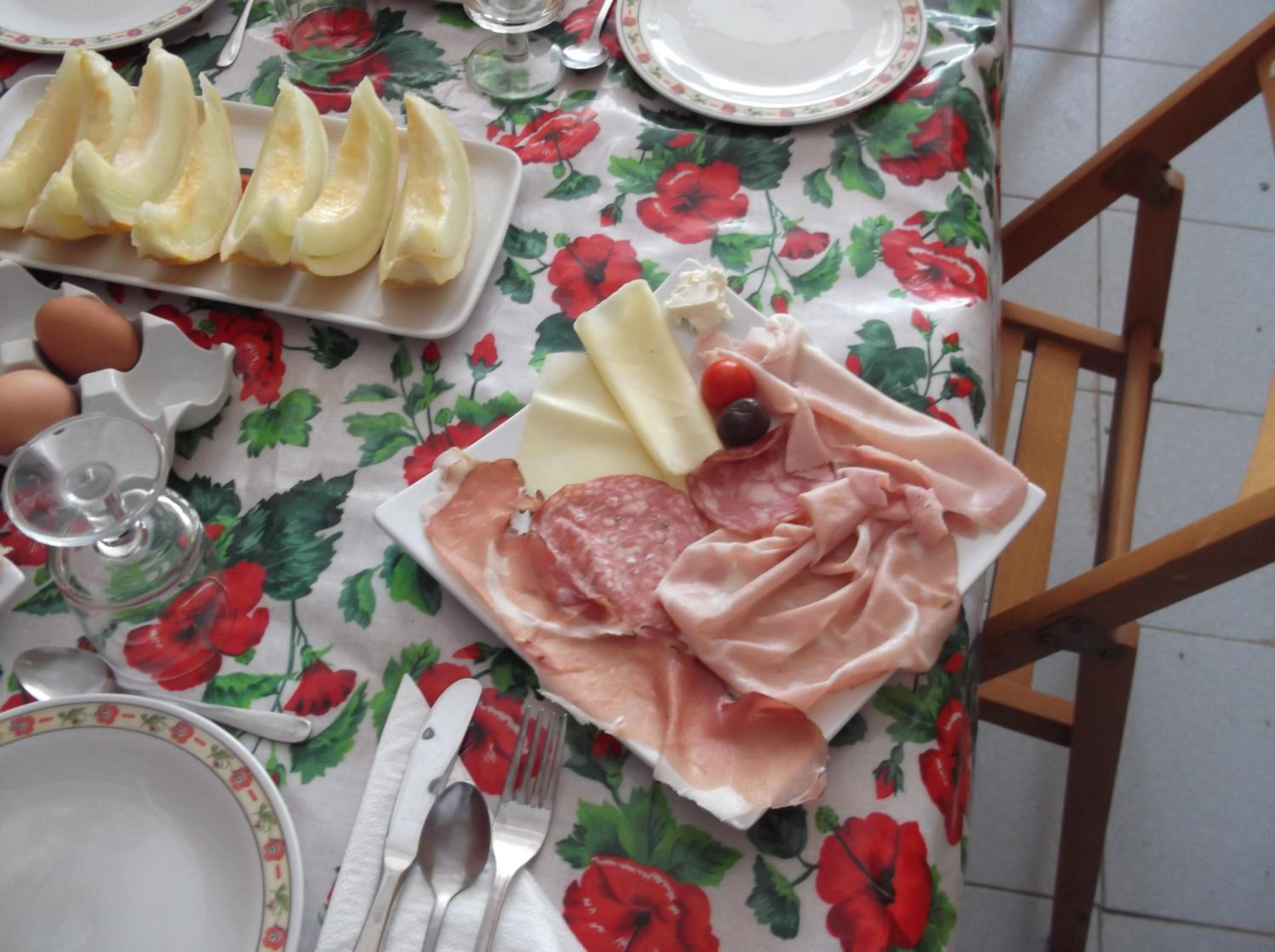 Photo 33