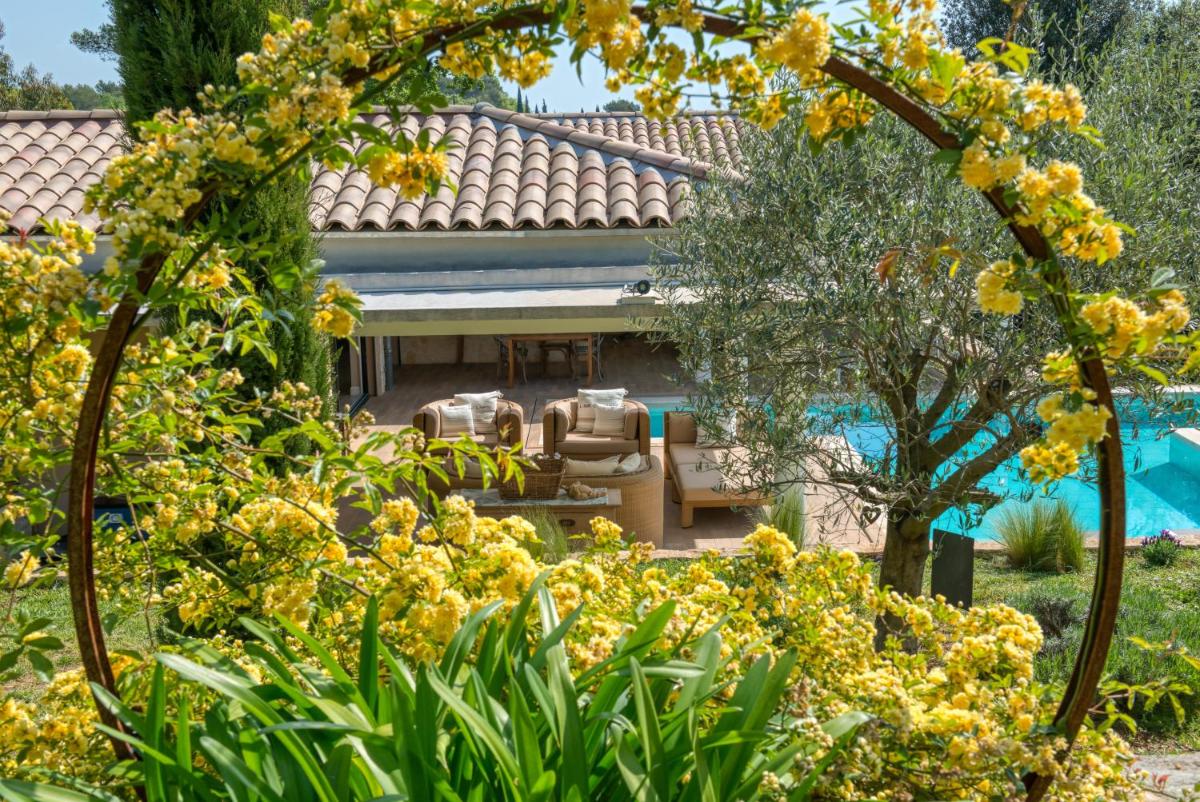 la villa miel view 5