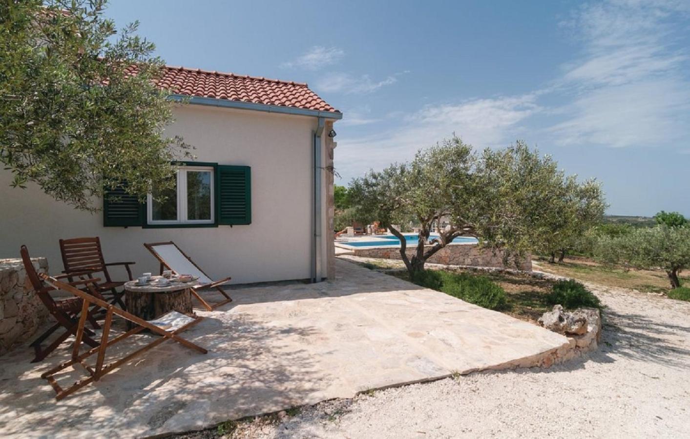 Holiday home Glavica view 4