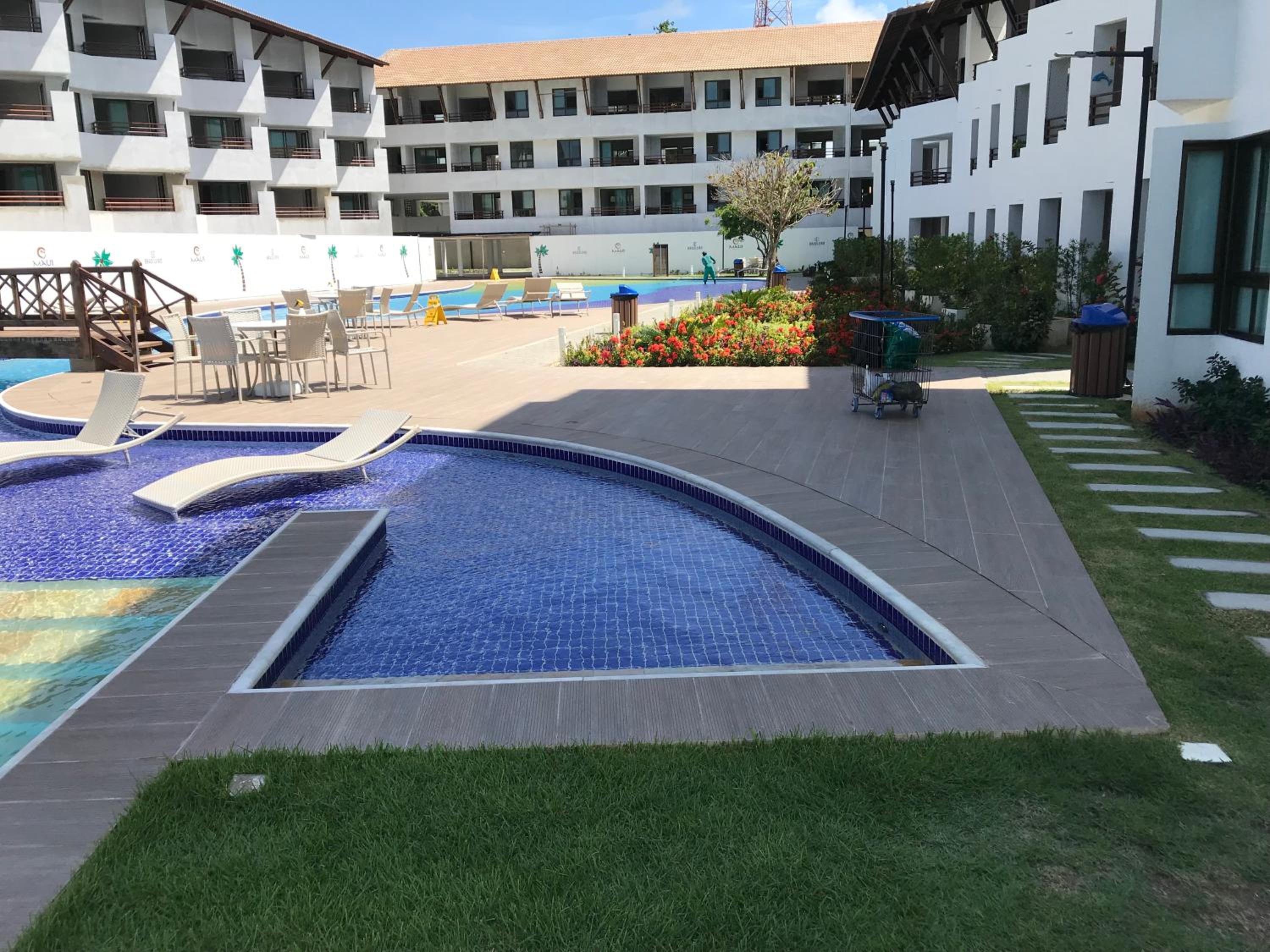 MAUÍ BEACH RESIDENCE - Beira-mar Tamandaré- Próximo a Igreja de São Pedro- PE
