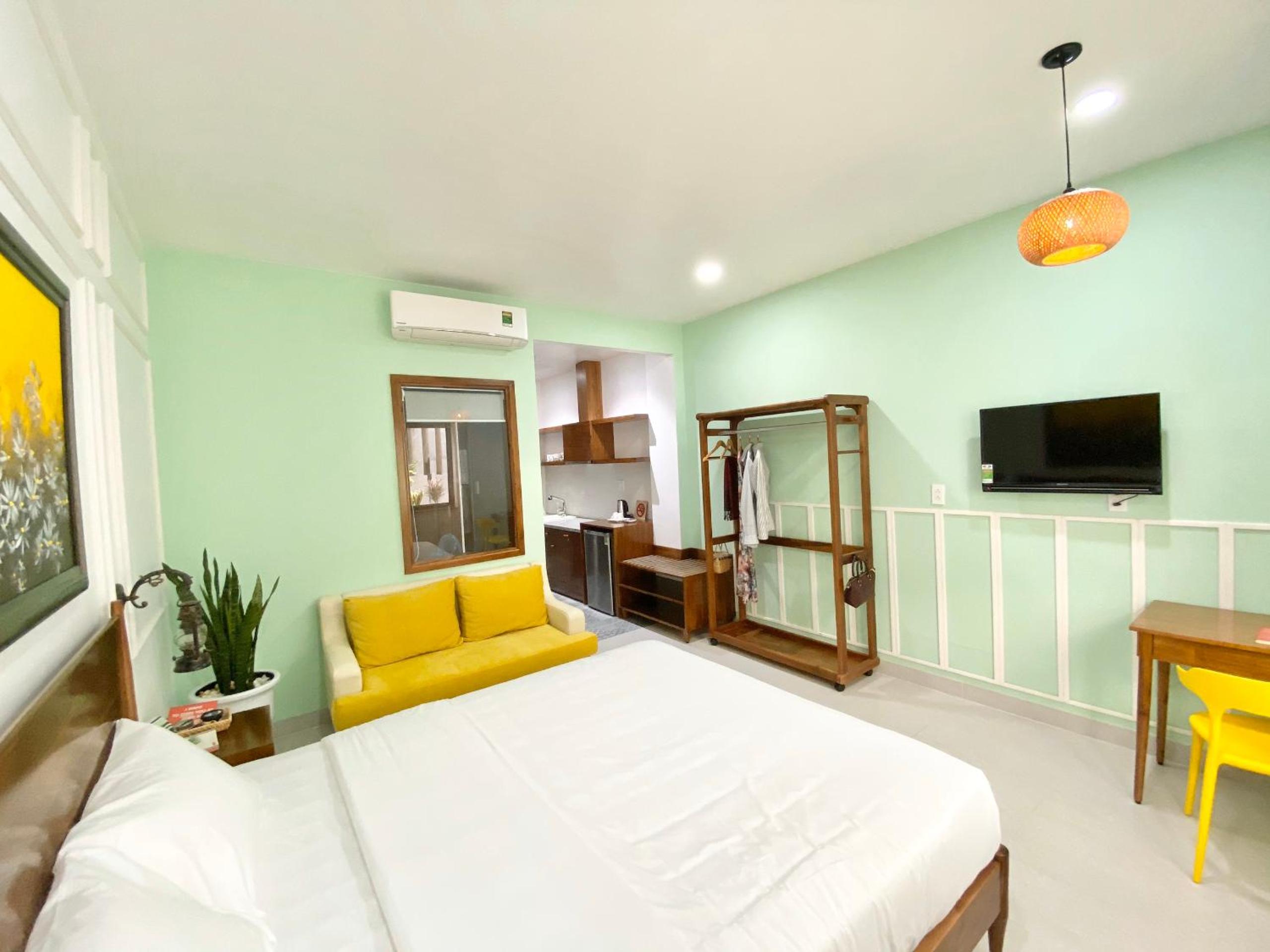 Mai Home - Apartment & Homestay
